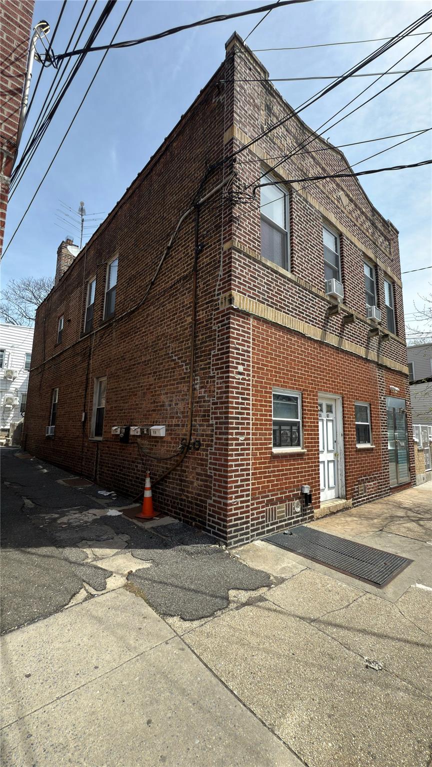 #2 photo, 5507 103rd Street, クイーンズ区 Corona , NY 11368