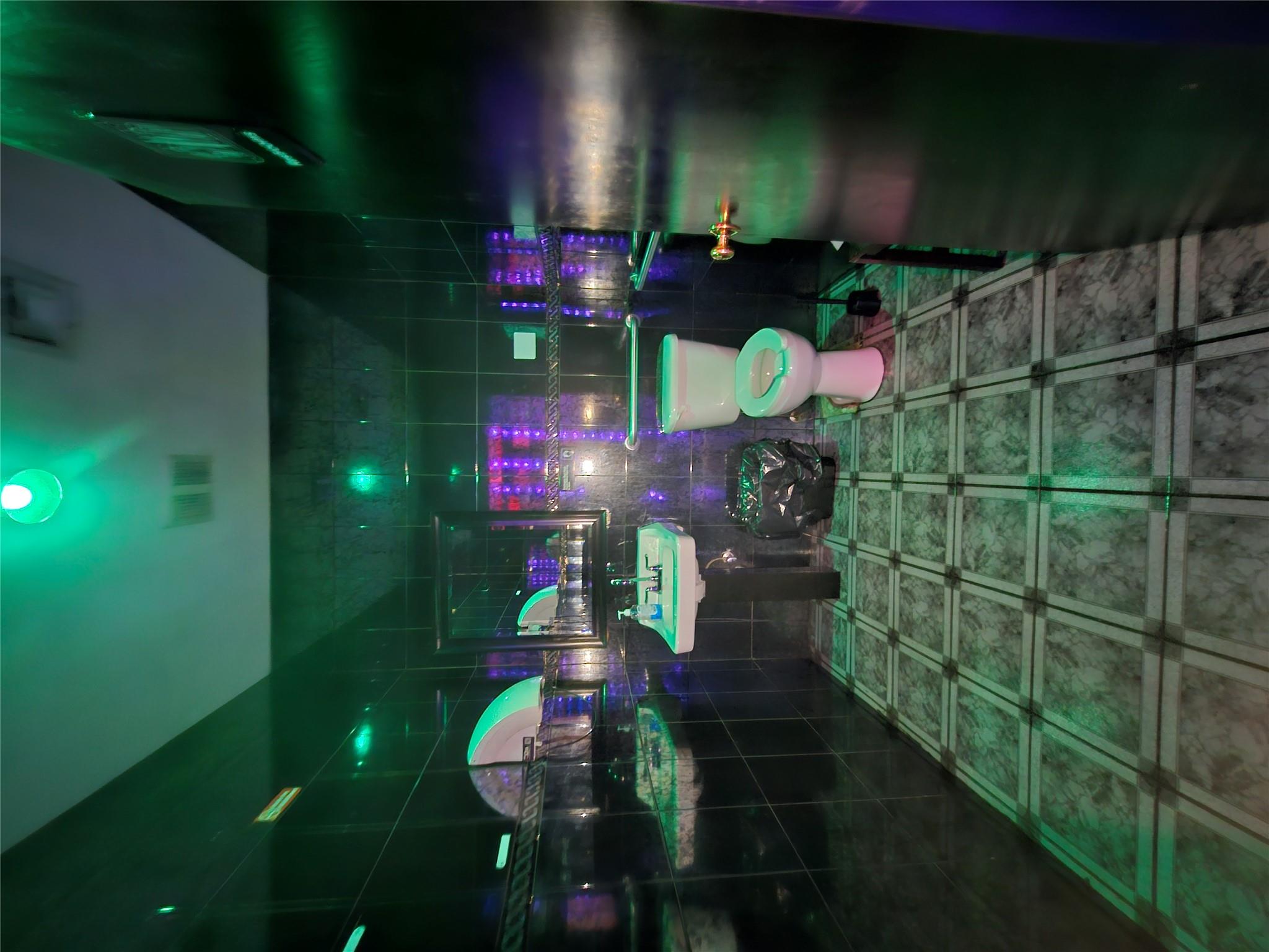 #13 photo, 816 Avenue U, ブルックリン区 Brooklyn , NY 11223