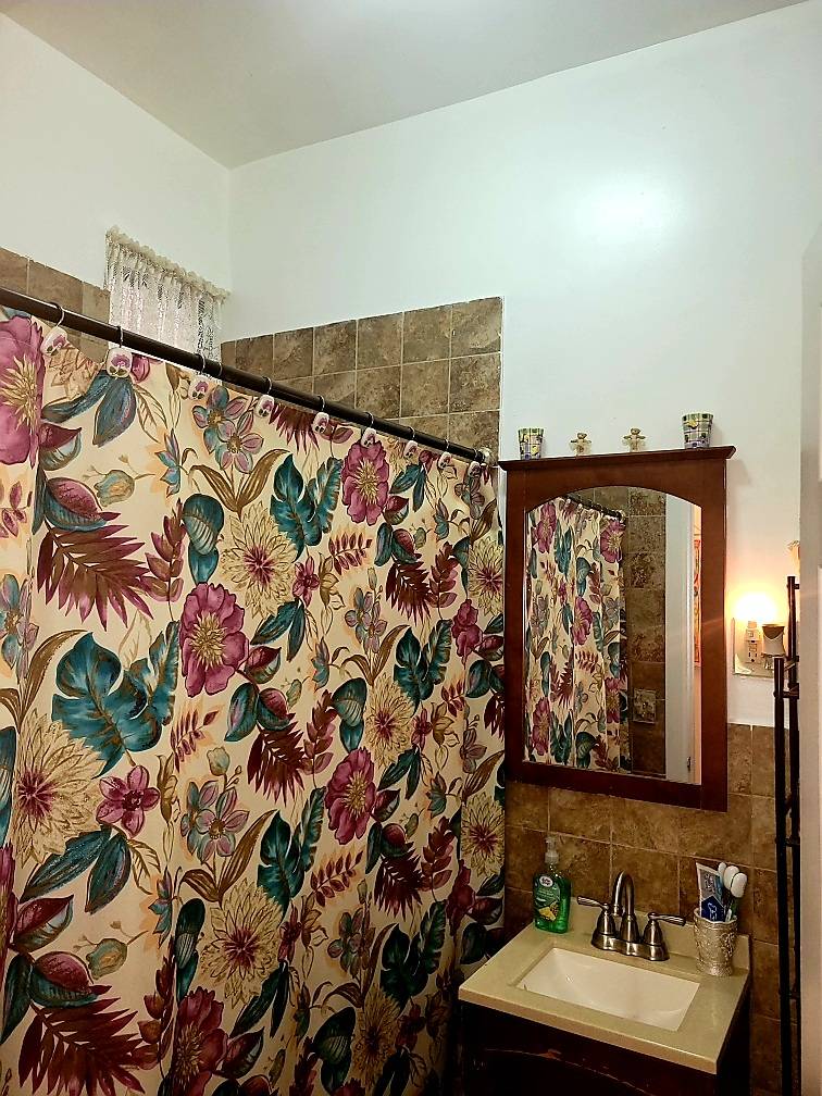 #25 photo, 4420 PARK AVENUE, Belmont , NY 10457