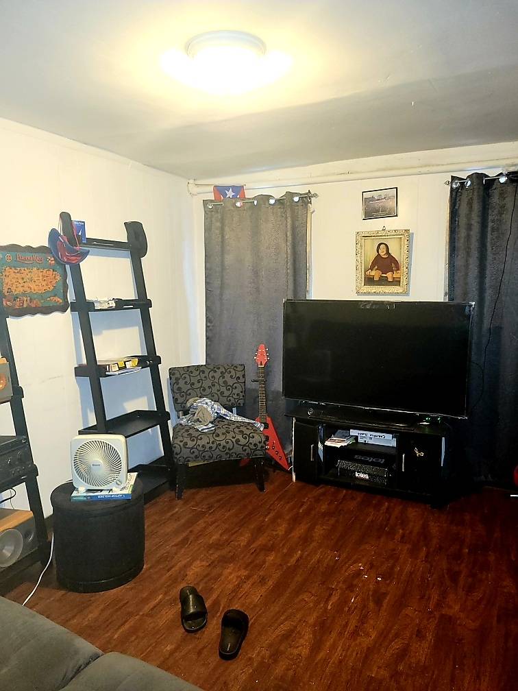 #30 photo, 4420 PARK AVENUE, Belmont , NY 10457