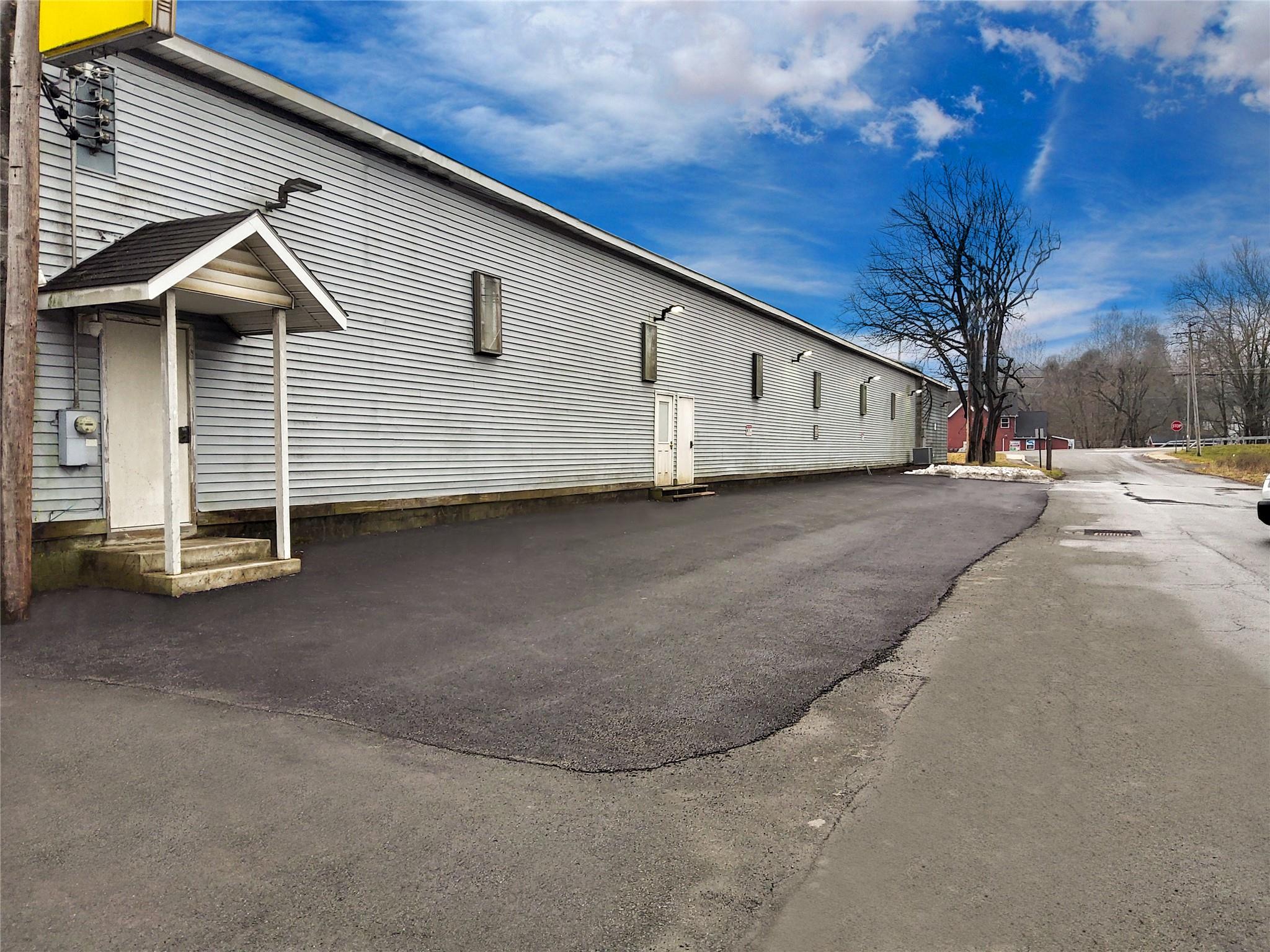 #4 photo, 202 Canal Street, Ellenville , NY 12428