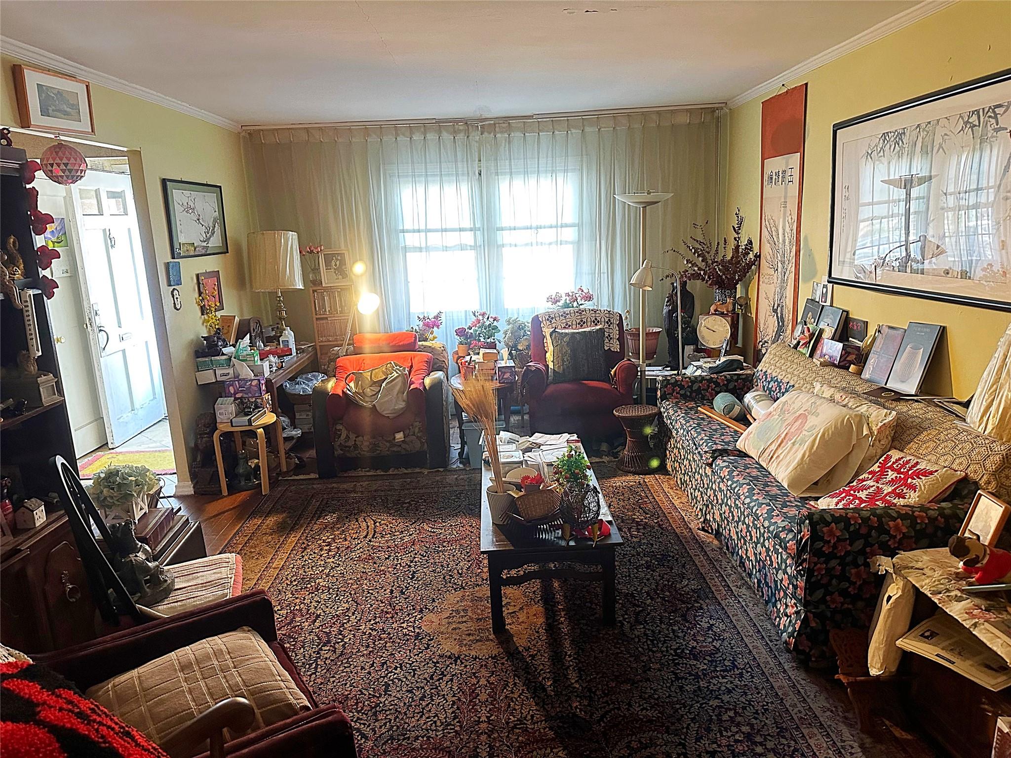 #7 photo, 6957 197th Street, كوينز Fresh Meadows , NY 11365