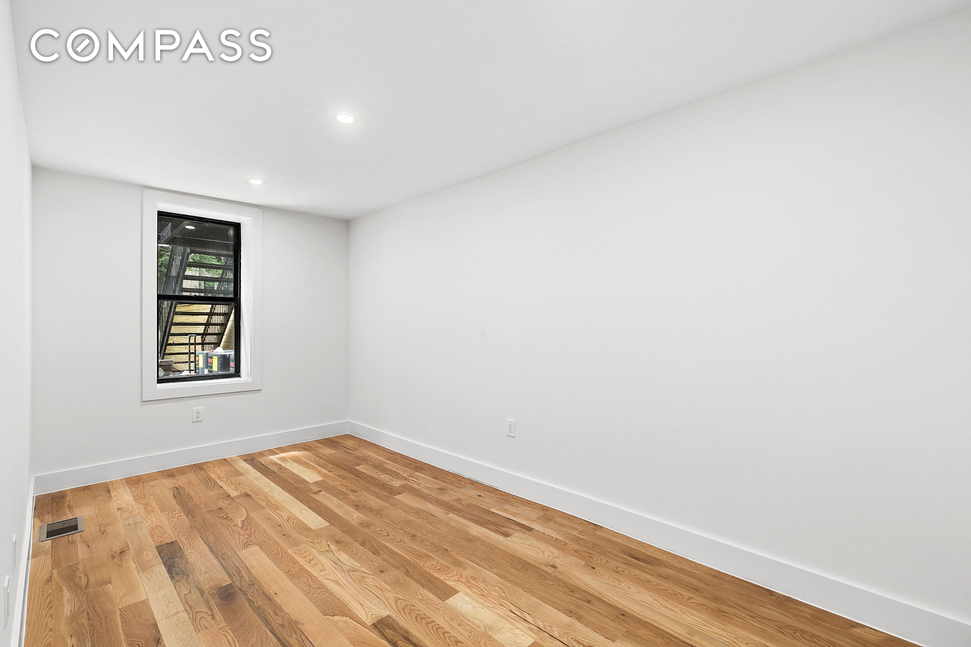 #21 photo, 578 Bainbridge Street, ブルックリン区 Bedford-Stuyvesant , NY 11233