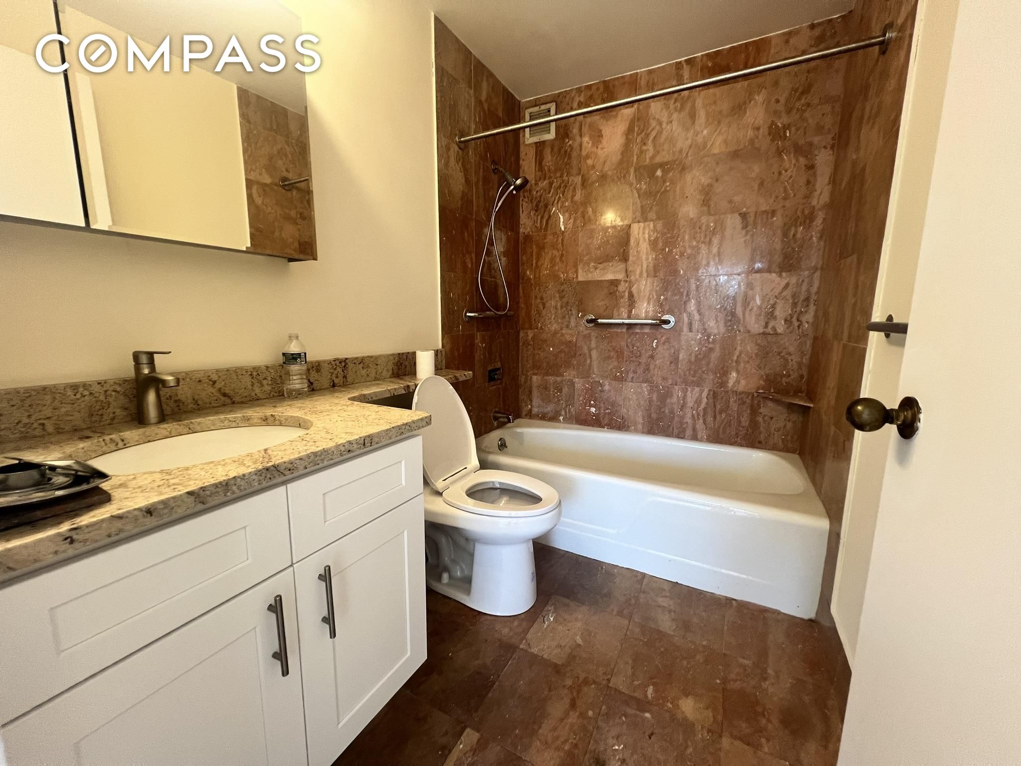 #15 photo, New York City, マンハッタン Upper West Side , NY 10024