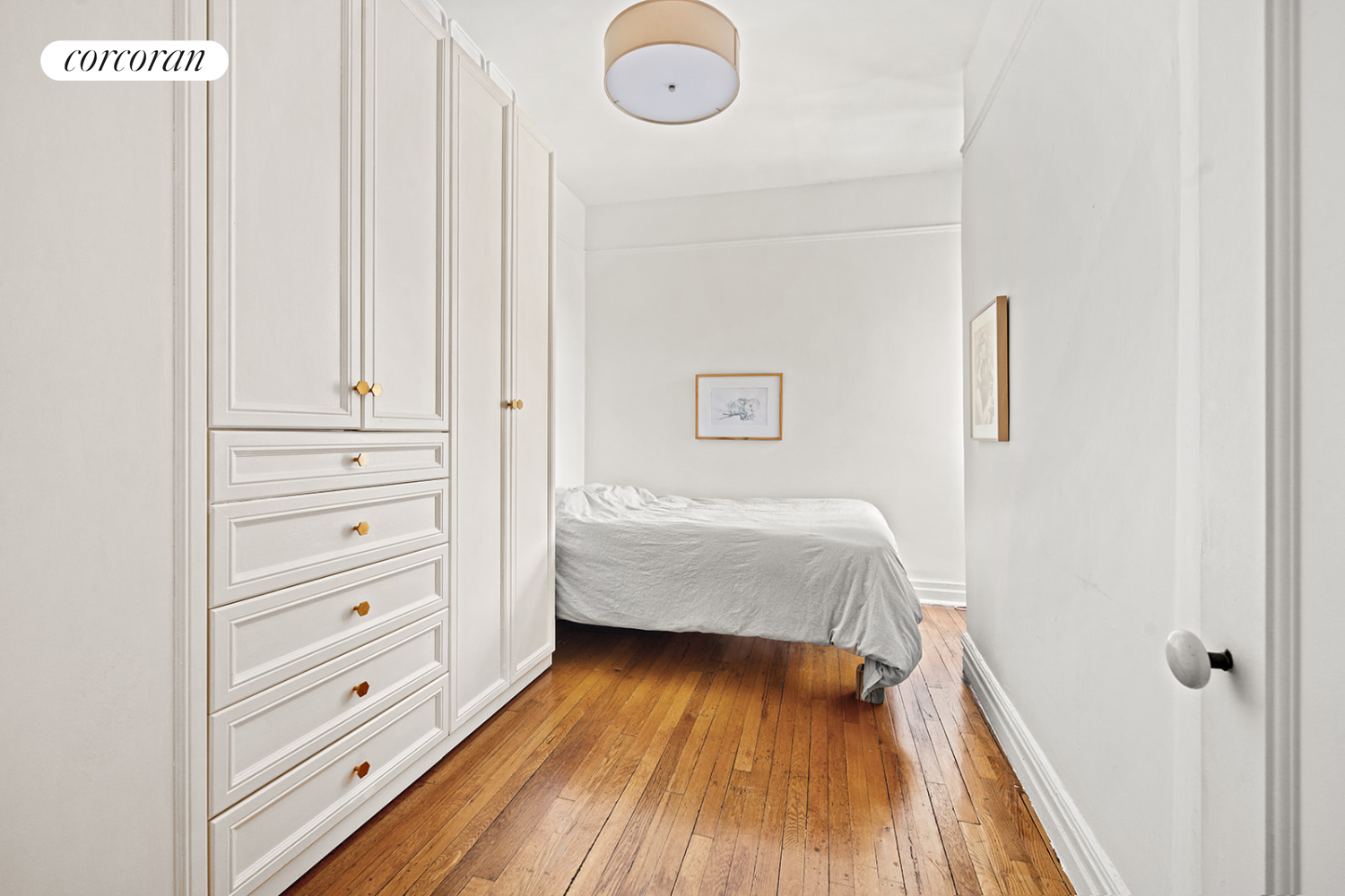 #4 photo, 175 CLAREMONT Avenue, マンハッタン Morningside Heights , NY 10027