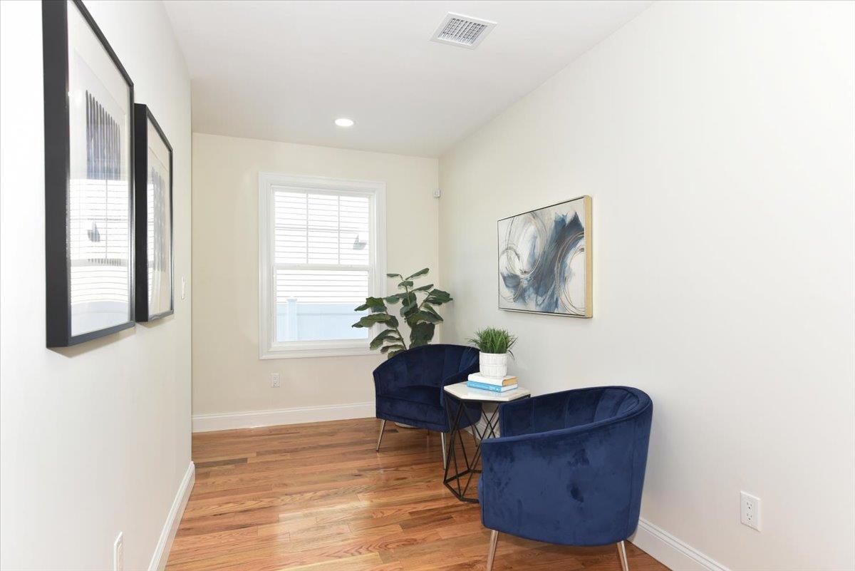 #12 photo, 53 Hewlett Street, ナッソー郡 Hempstead , NY 11550