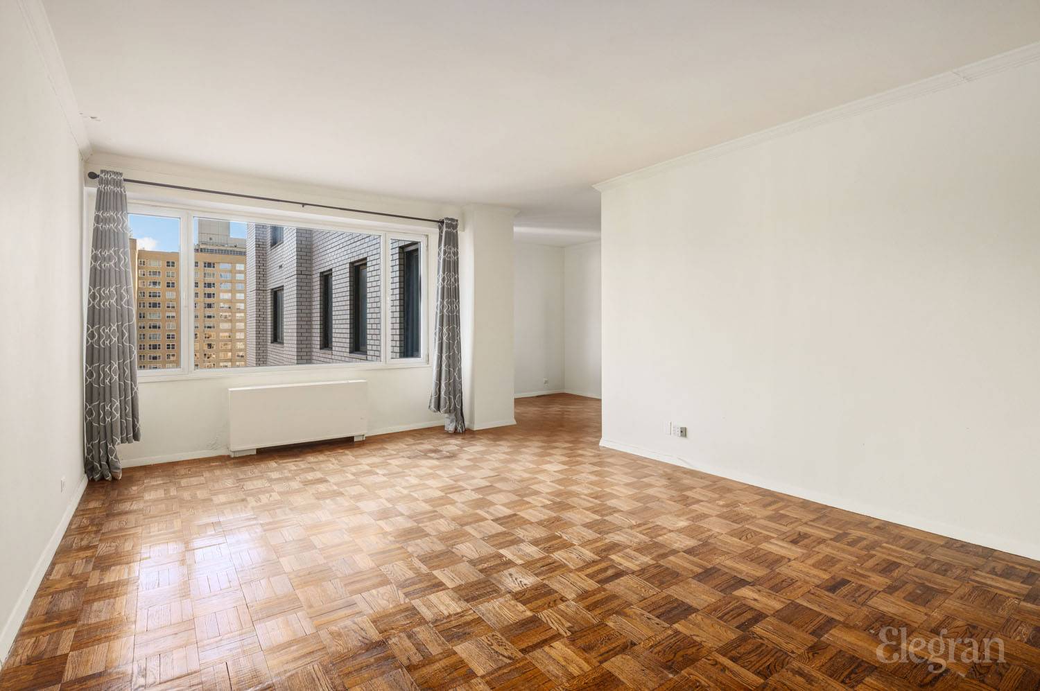 #8 photo, 303 E 57th Street, マンハッタン Midtown East , NY 10022