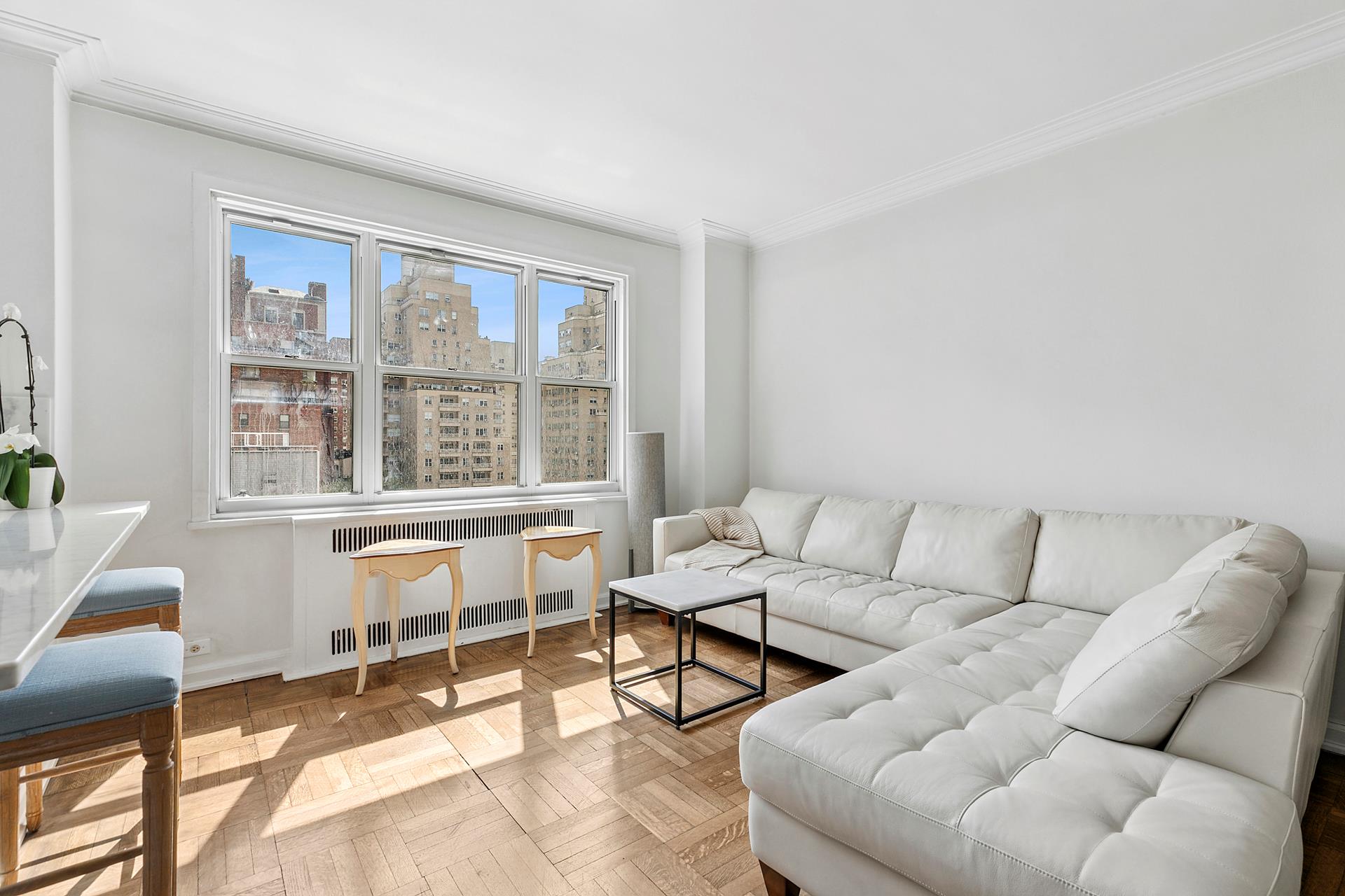 #3 photo, 220 MADISON Avenue, マンハッタン Midtown , NY 10016