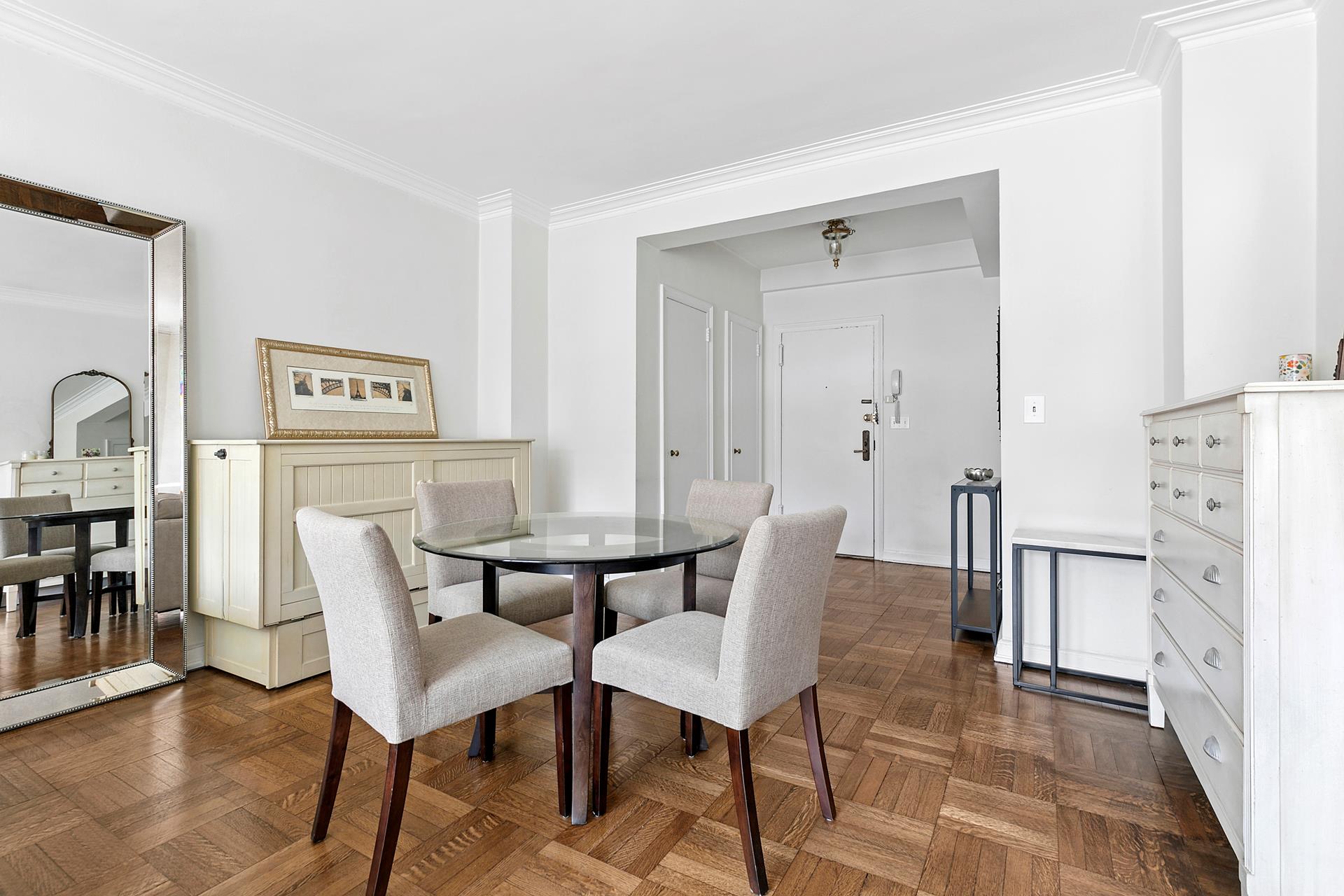 #4 photo, 220 MADISON Avenue, マンハッタン Midtown , NY 10016