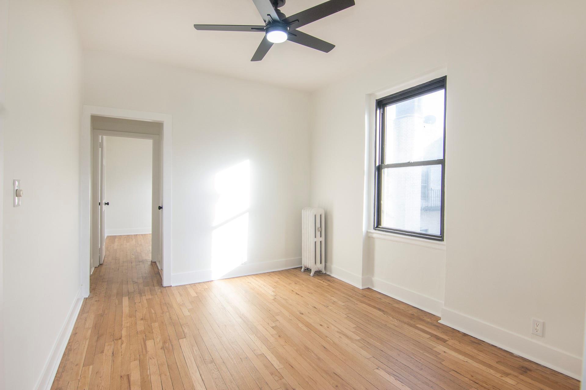 #2 photo, 21-58 35th Street, クイーンズ区 Astoria , NY 11105