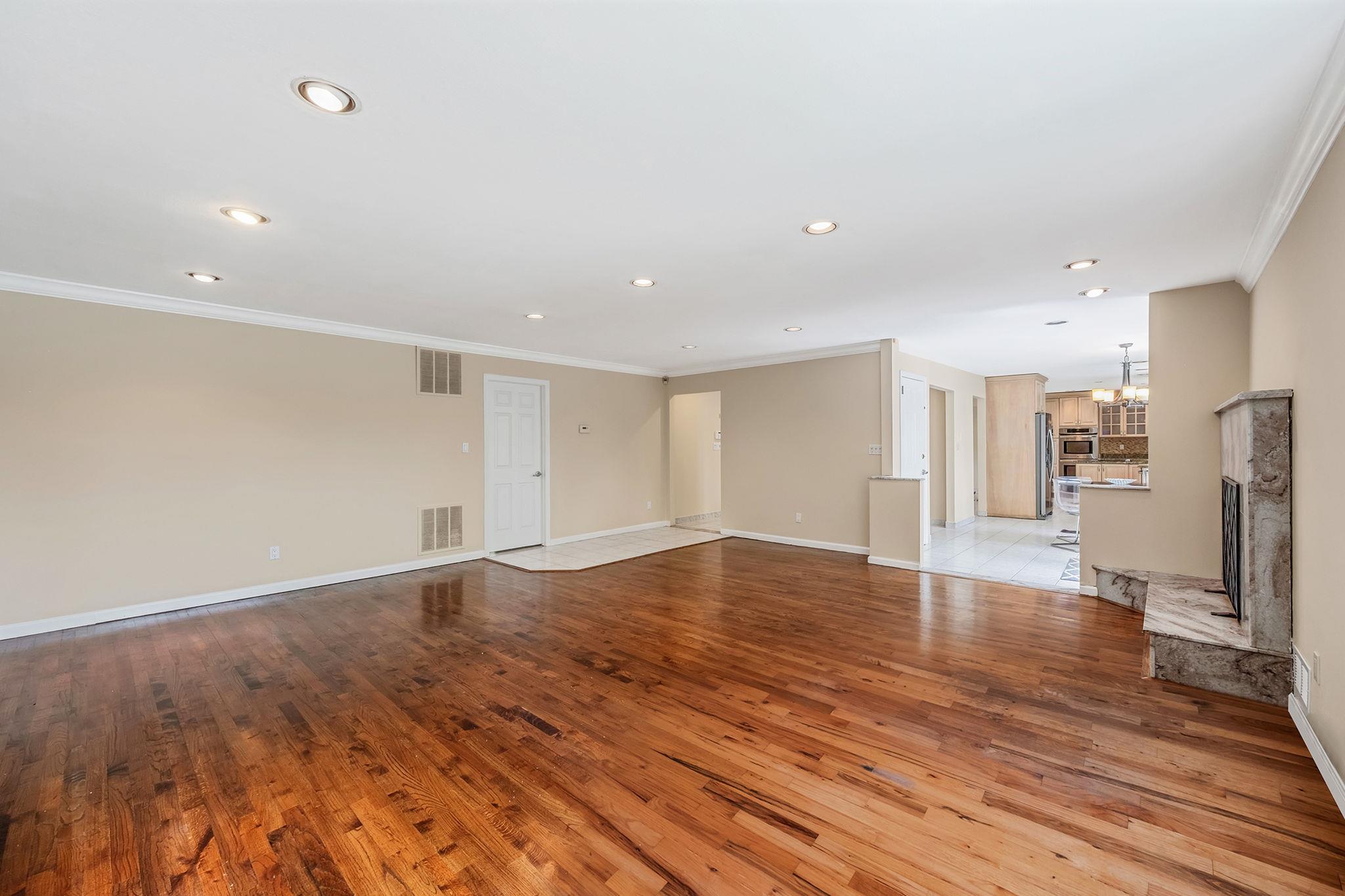 #14 photo, 57 Seward Drive, Dix Hills , NY 11746