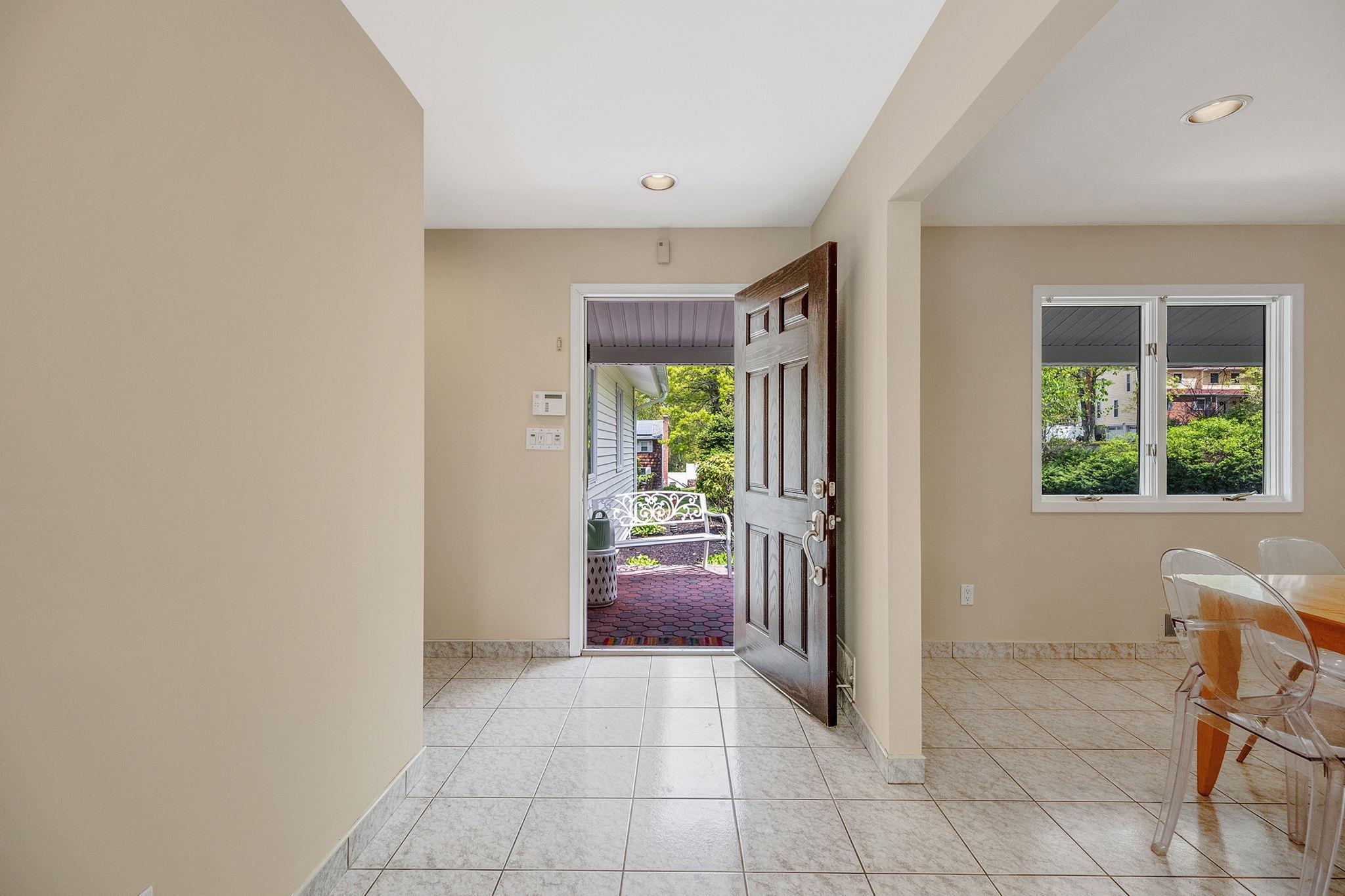 #6 photo, 57 Seward Drive, Dix Hills , NY 11746