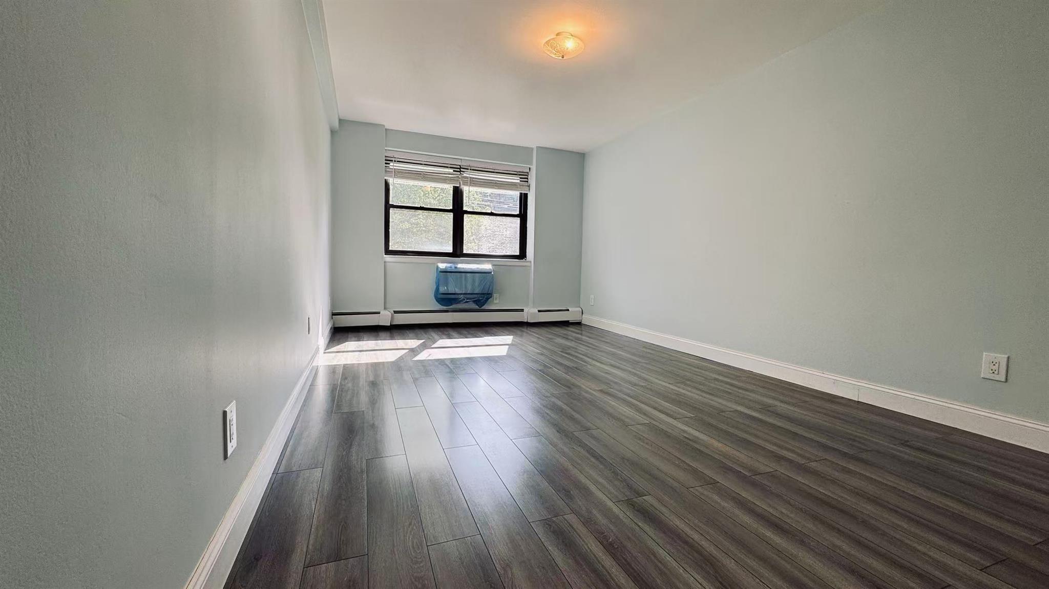 #8 photo, 40 Stoner Avenue, ナッソー郡 Great Neck , NY 11021