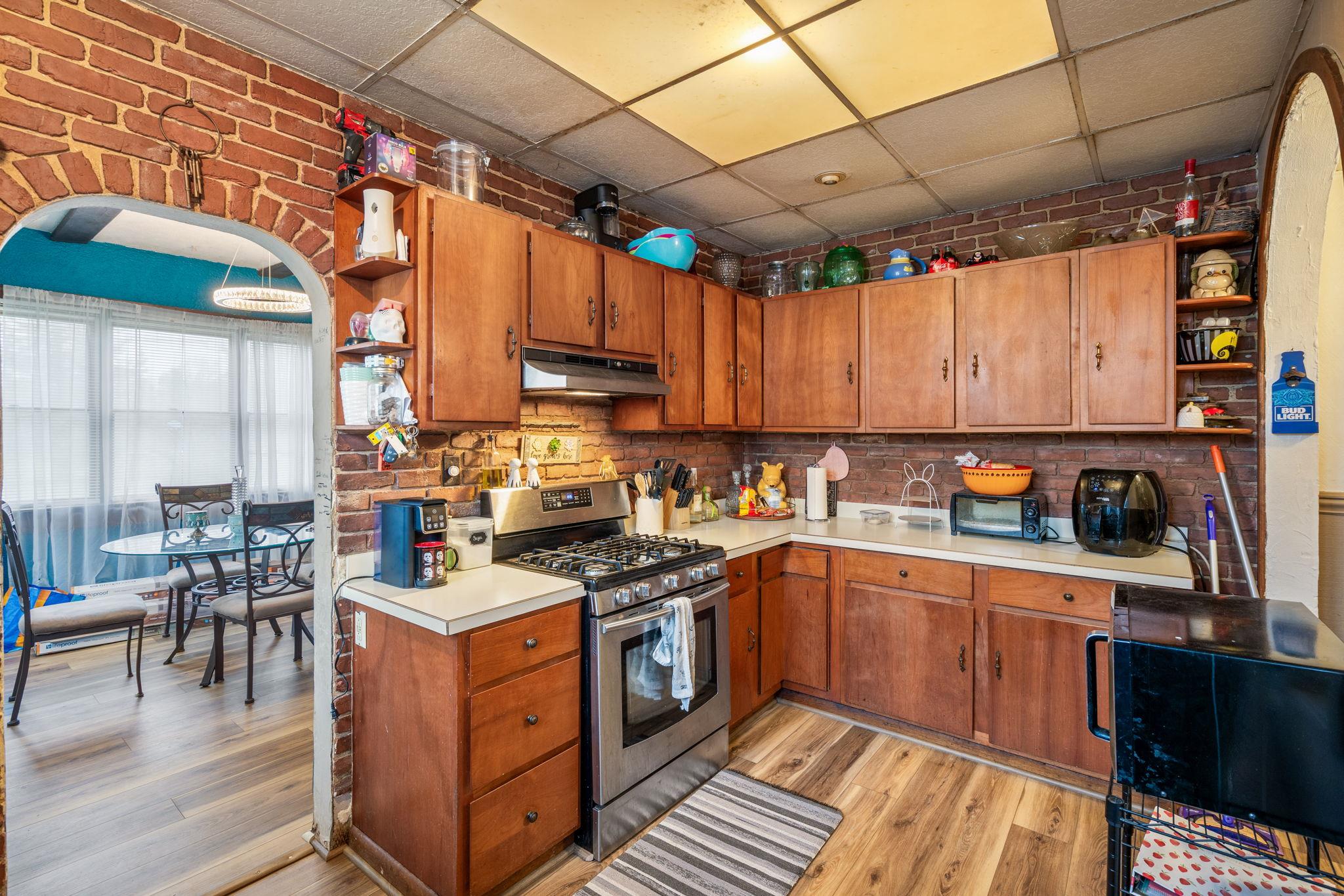 #17 photo, 6 Willow Street, Newburgh , NY 12550