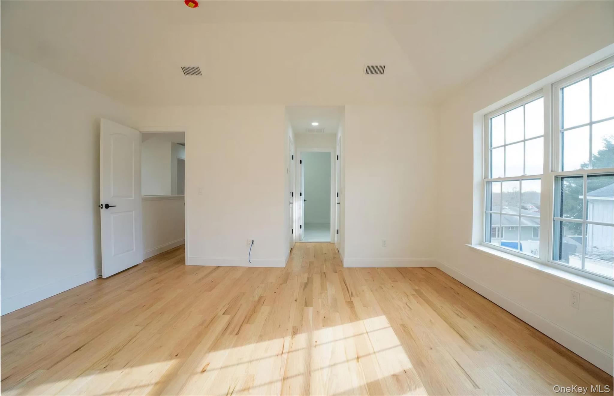 #15 photo, LOT 2 BLYDENBURG, サフォーク郡 Centereach , NY 11720