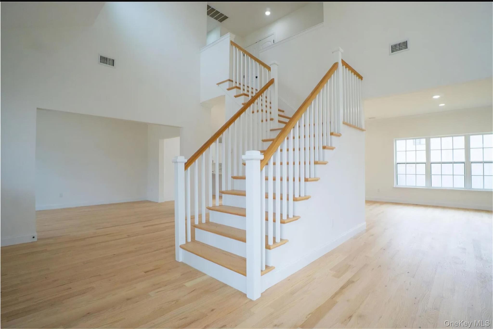 #5 photo, LOT 3 BLYDENBURG Road, サフォーク郡 Centereach , NY 11720