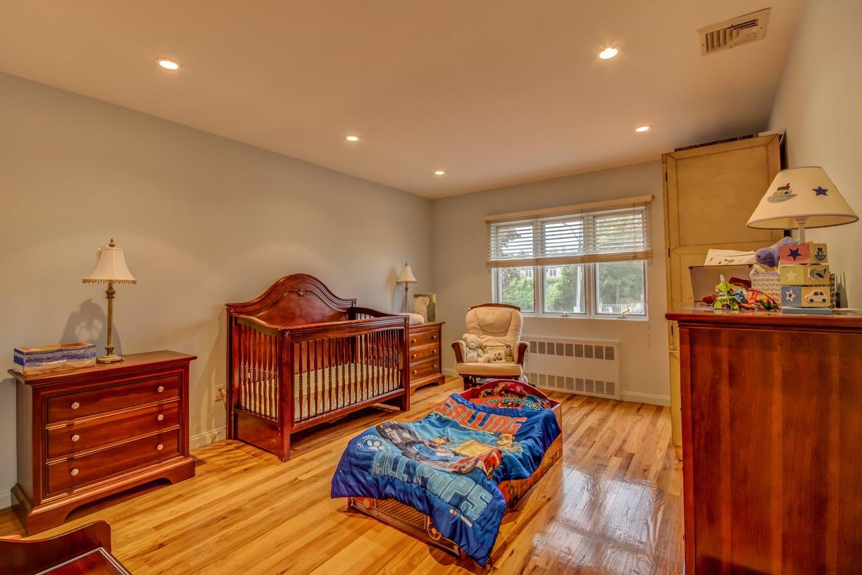 #15 photo, 21629 28th Avenue, クイーンズ区 Bayside , NY 11360