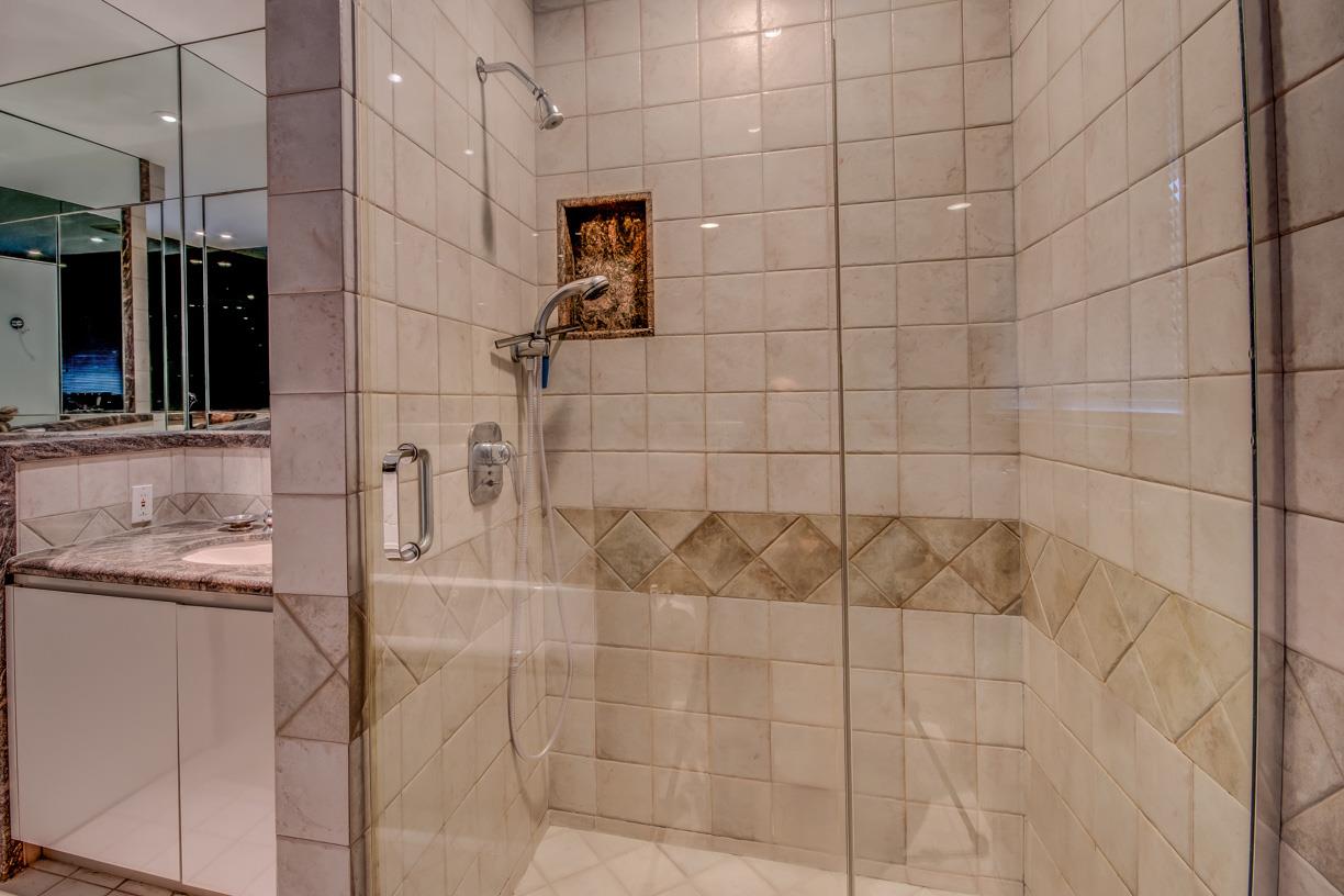 #17 photo, 21629 28th Avenue, クイーンズ区 Bayside , NY 11360