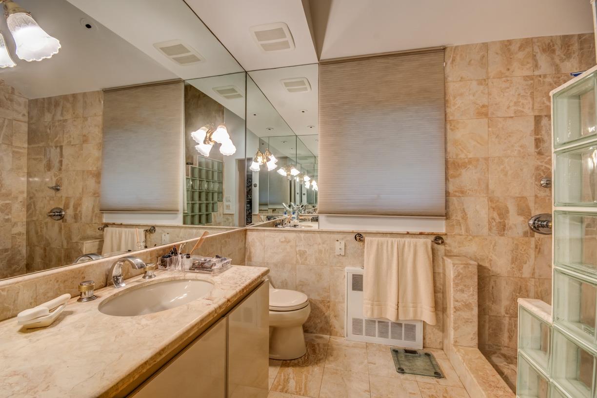 #20 photo, 21629 28th Avenue, クイーンズ区 Bayside , NY 11360