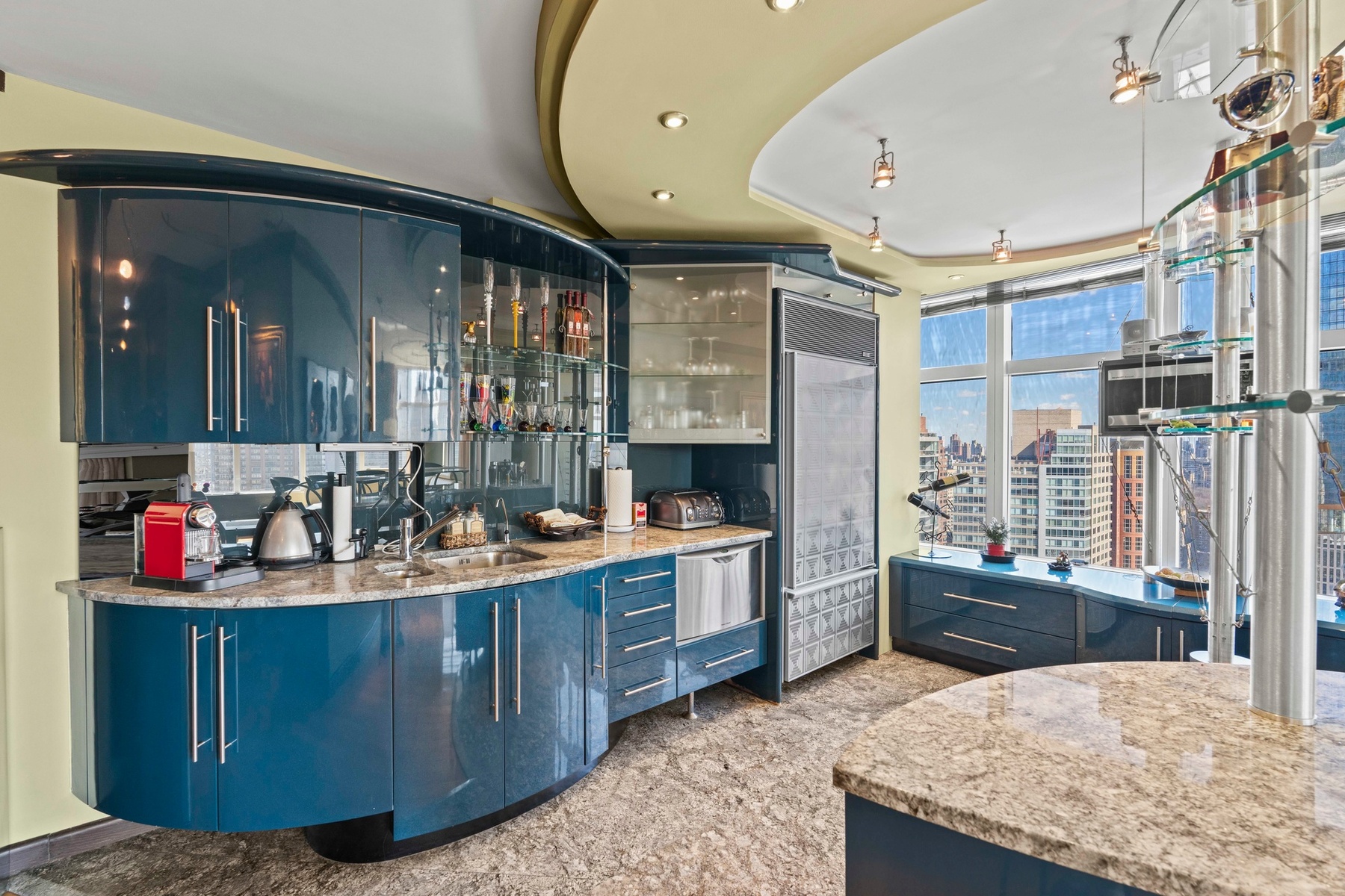 #3 photo, 160 W 66th Street, マンハッタン Lincoln Square , NY 10023