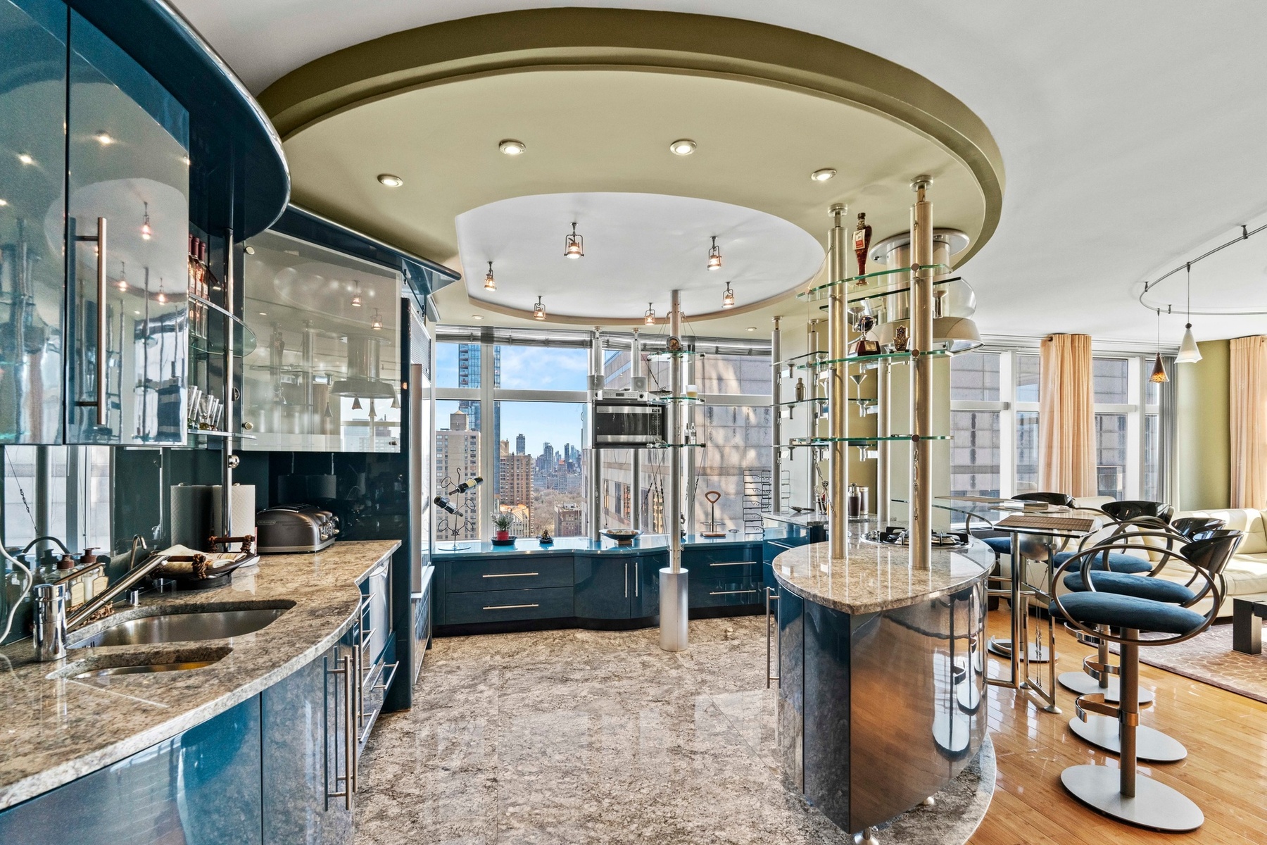 #4 photo, 160 W 66th Street, マンハッタン Lincoln Square , NY 10023