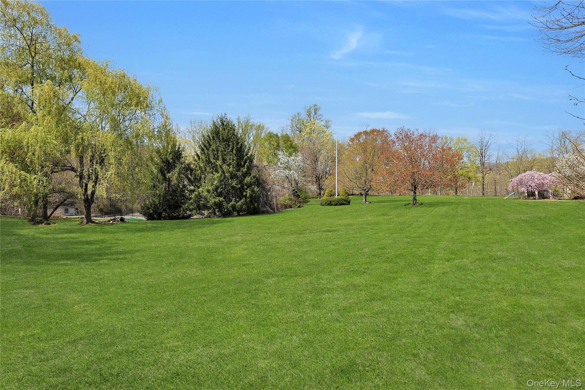 #3 photo, 4-6 Wampus Lake Wampus Lake Drive, Armonk , NY 10504