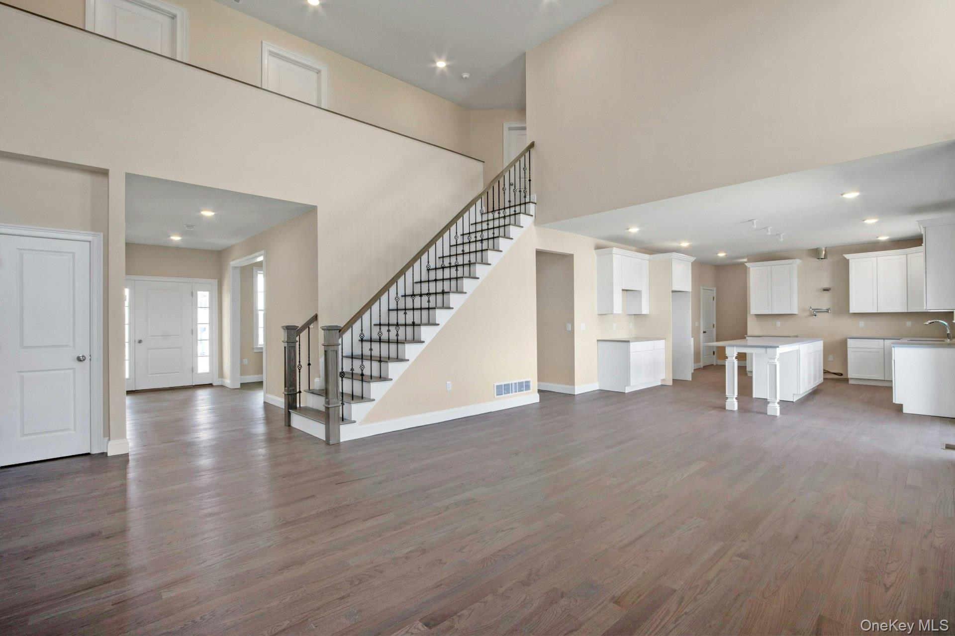 #14 photo, 47 Dartmouth Drive, Poughkeepsie , NY 12603