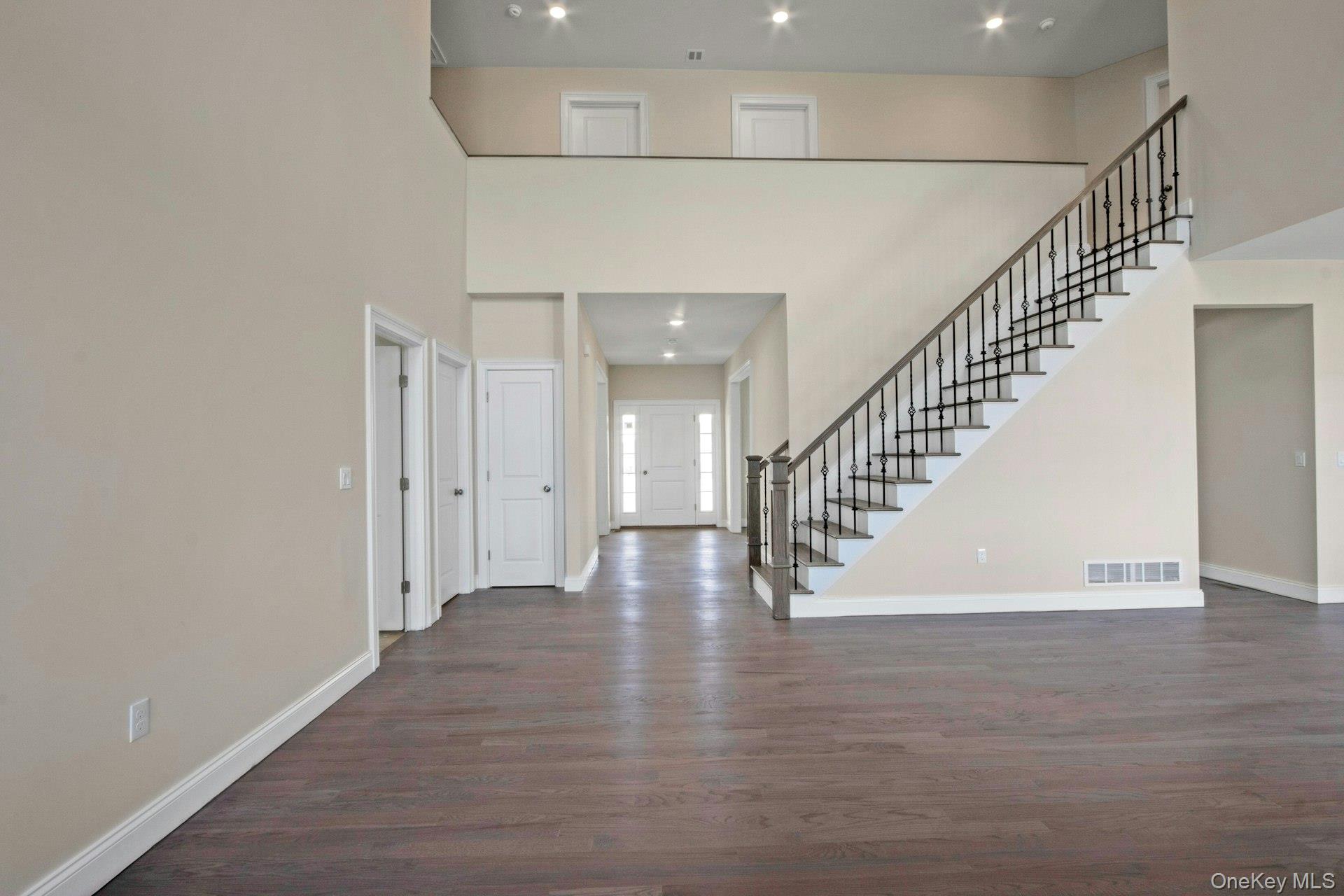 #16 photo, 47 Dartmouth Drive, Poughkeepsie , NY 12603