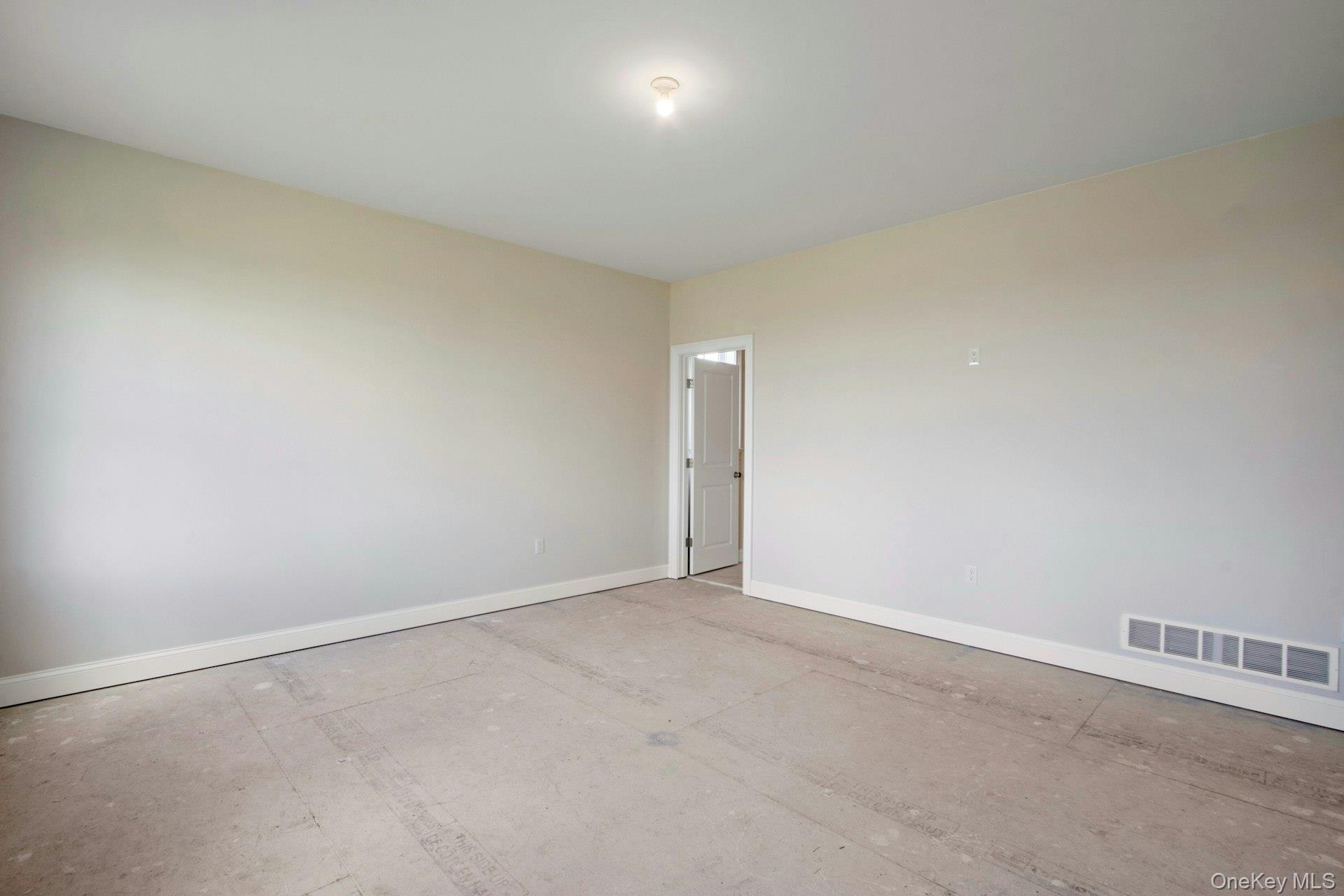 #18 photo, 47 Dartmouth Drive, Poughkeepsie , NY 12603