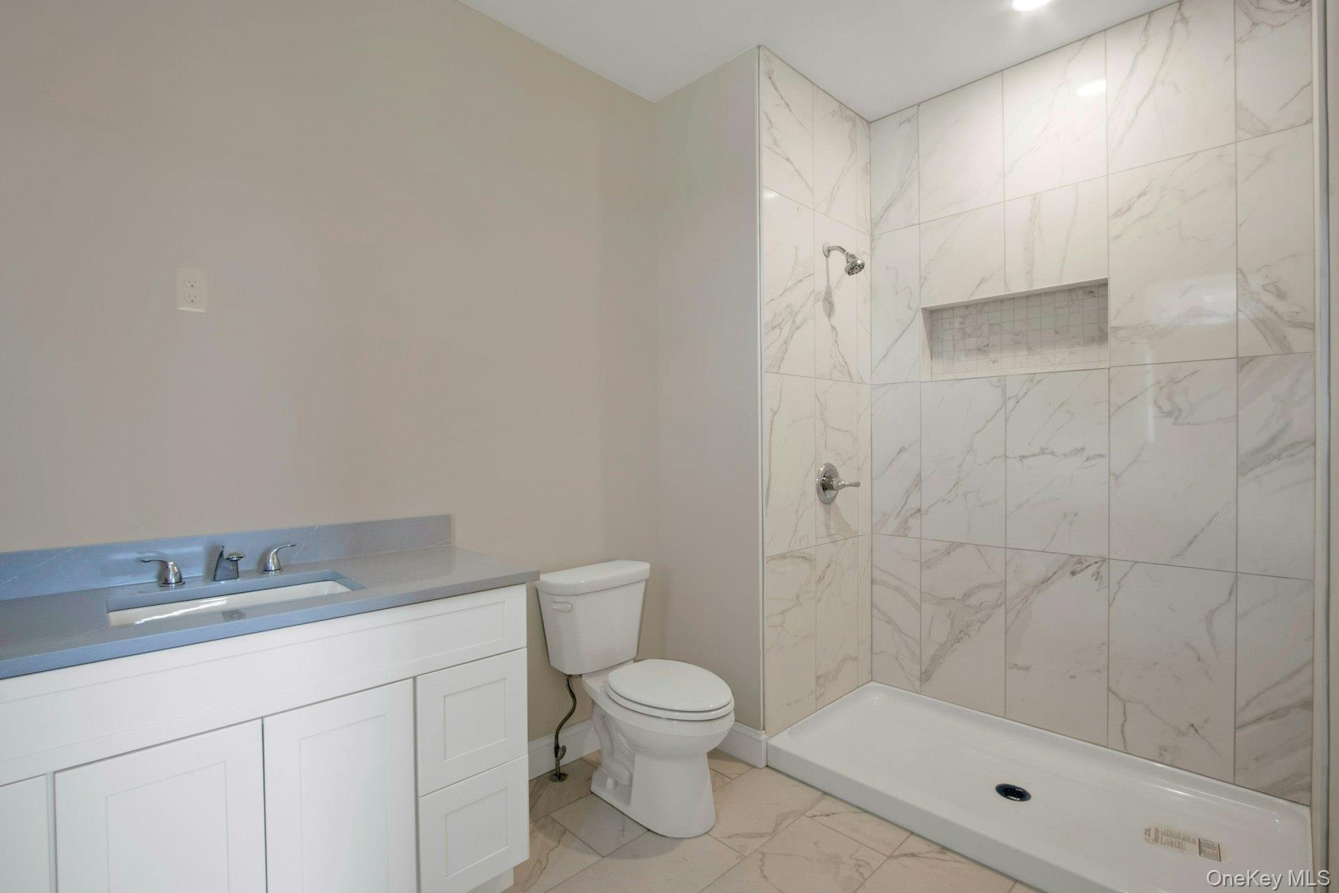 #19 photo, 47 Dartmouth Drive, Poughkeepsie , NY 12603