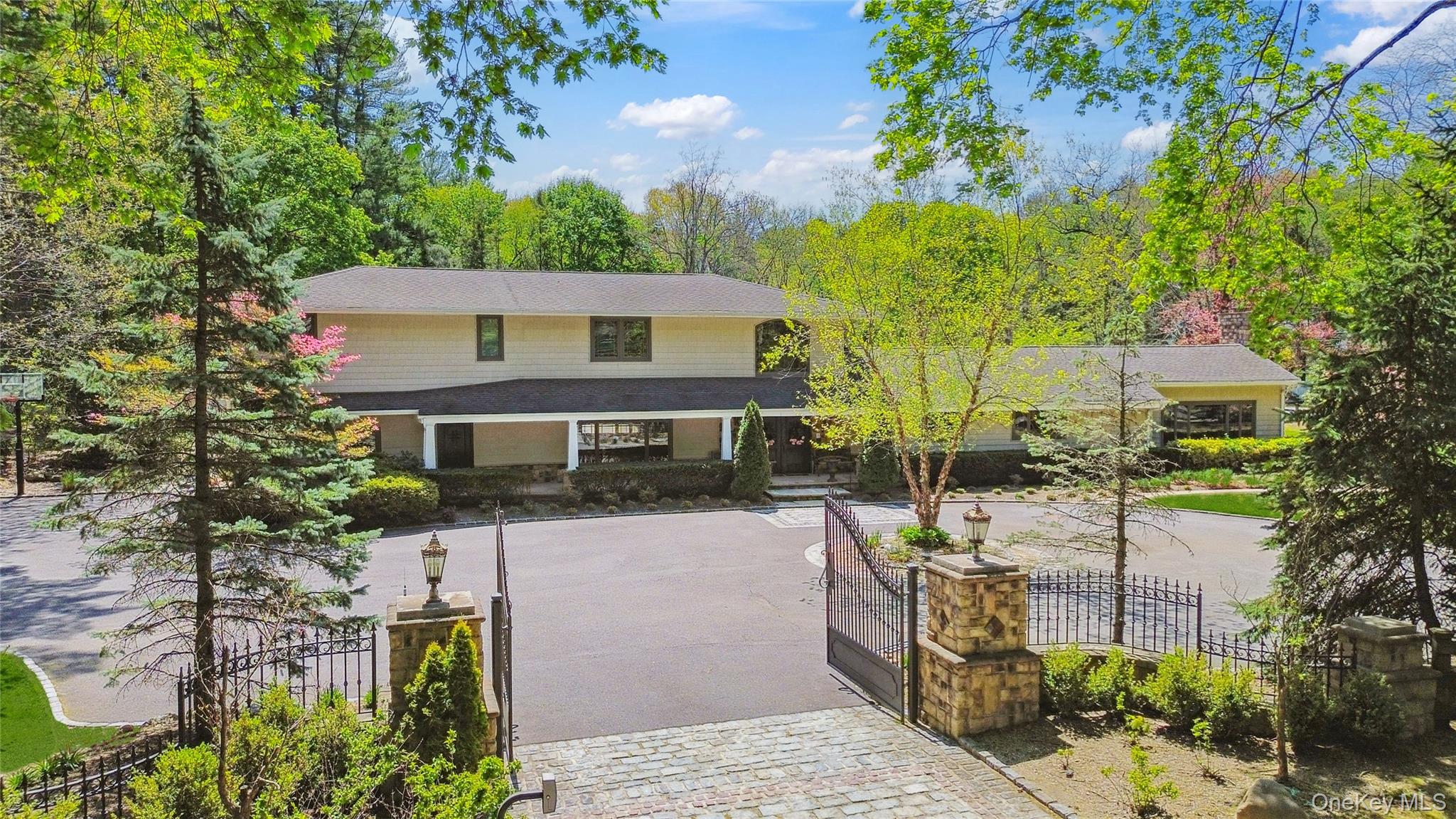 #2 photo, 1 Pine Valley Road, ナッソー郡 Upper Brookville , NY 11771