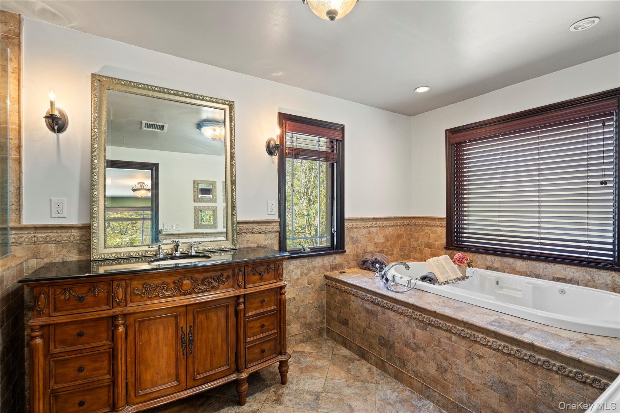 #20 photo, 1 Pine Valley Road, ナッソー郡 Upper Brookville , NY 11771