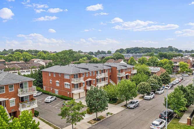 #11 photo, 121-10 Powells Cove Boulevard, كوينز College Point , NY 11356