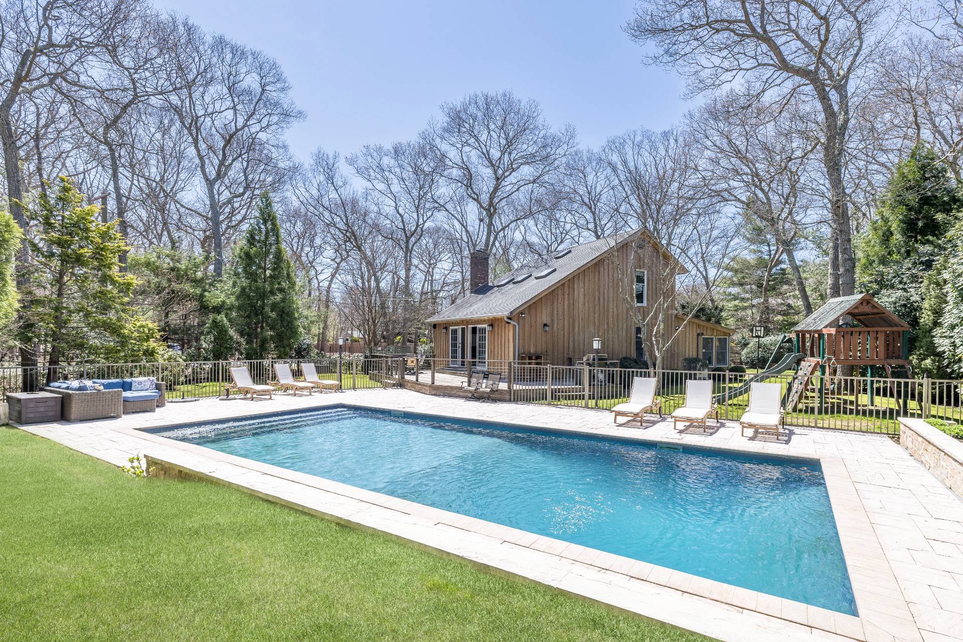 #25 photo, 110 KINGS POINT RD, サフォーク郡 East Hampton , NY 11937