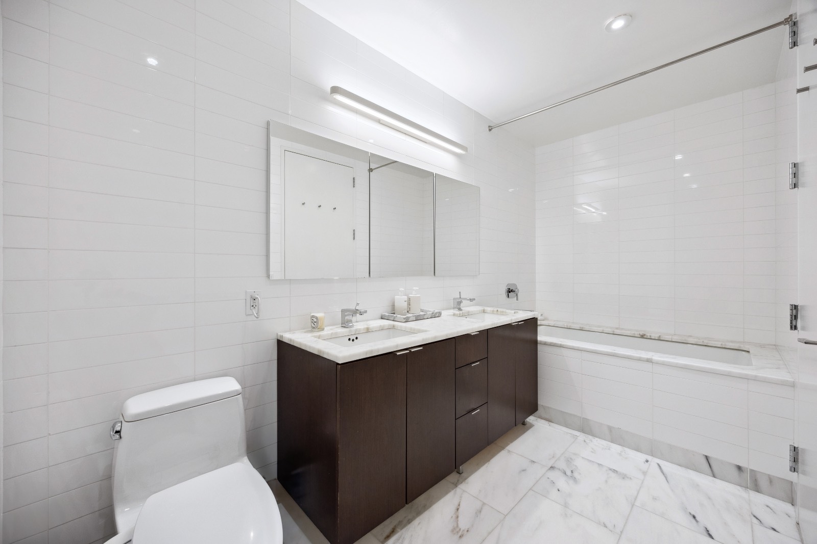 #14 photo, 101 Warren St, #5D, マンハッタン New York , NY 10007