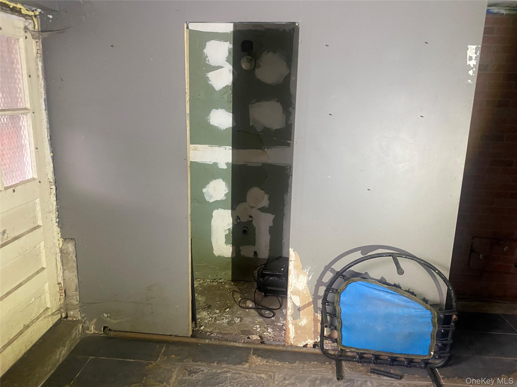 #8 photo, 2713 Eastchester Road, ブロンクス区 Bronx , NY 10469