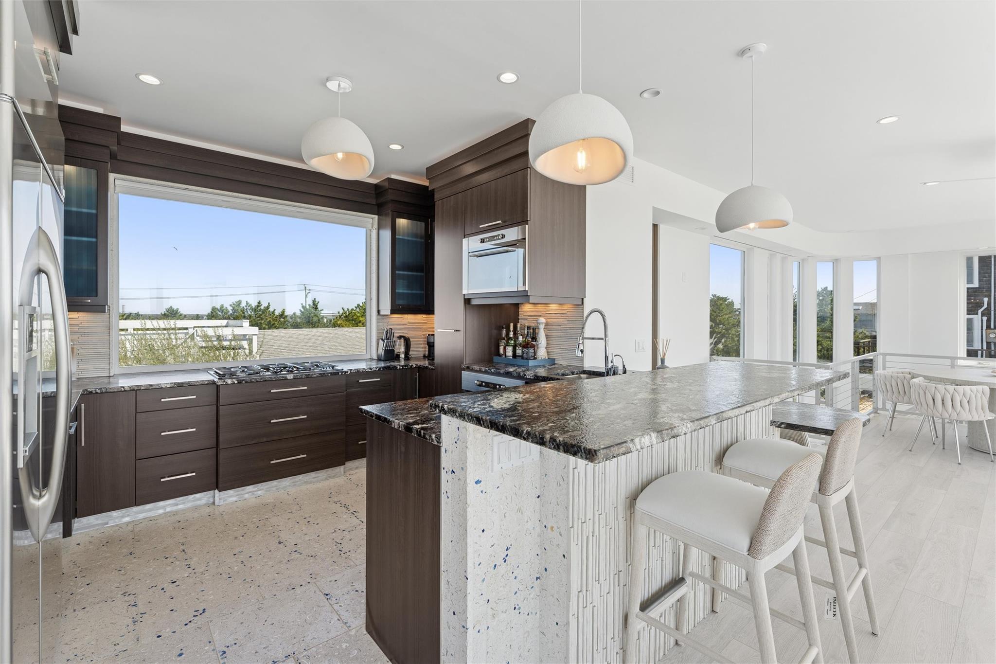 #10 photo, 413B Dune, サフォーク郡 Westhampton Beach , NY 11978