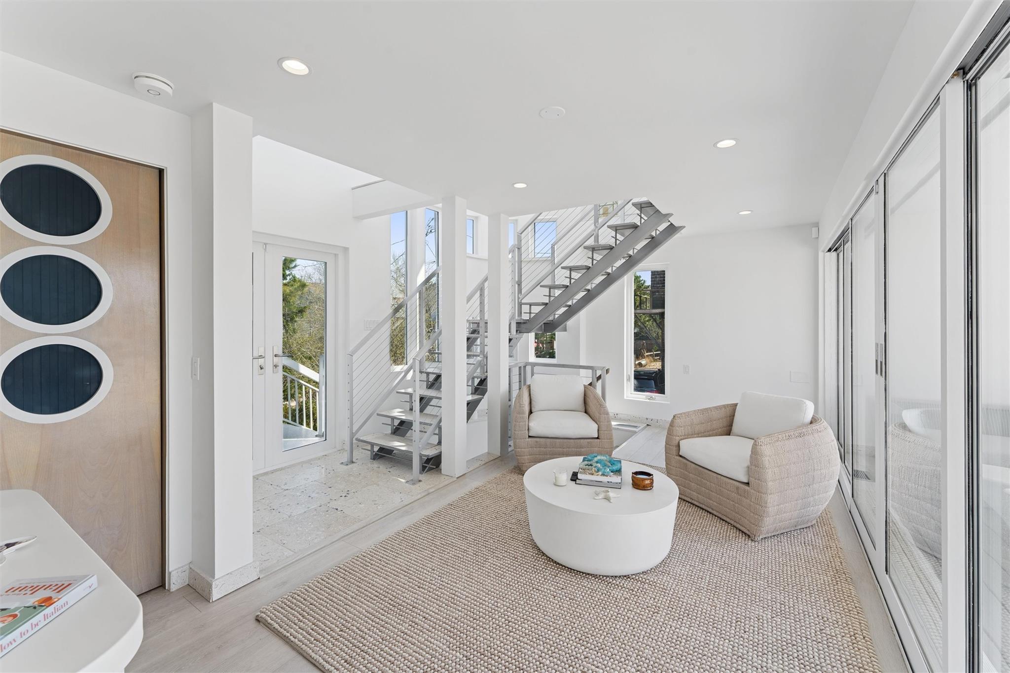 #16 photo, 413B Dune, サフォーク郡 Westhampton Beach , NY 11978