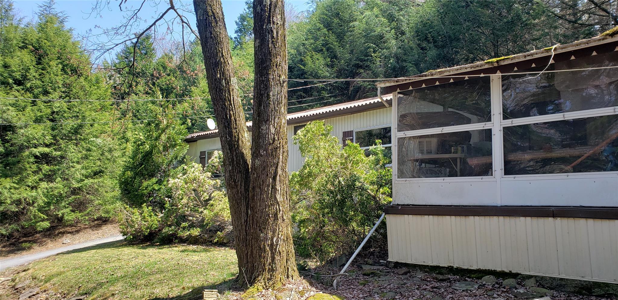 #2 photo, 84 Elliott Road, Glen Wild , NY 12738