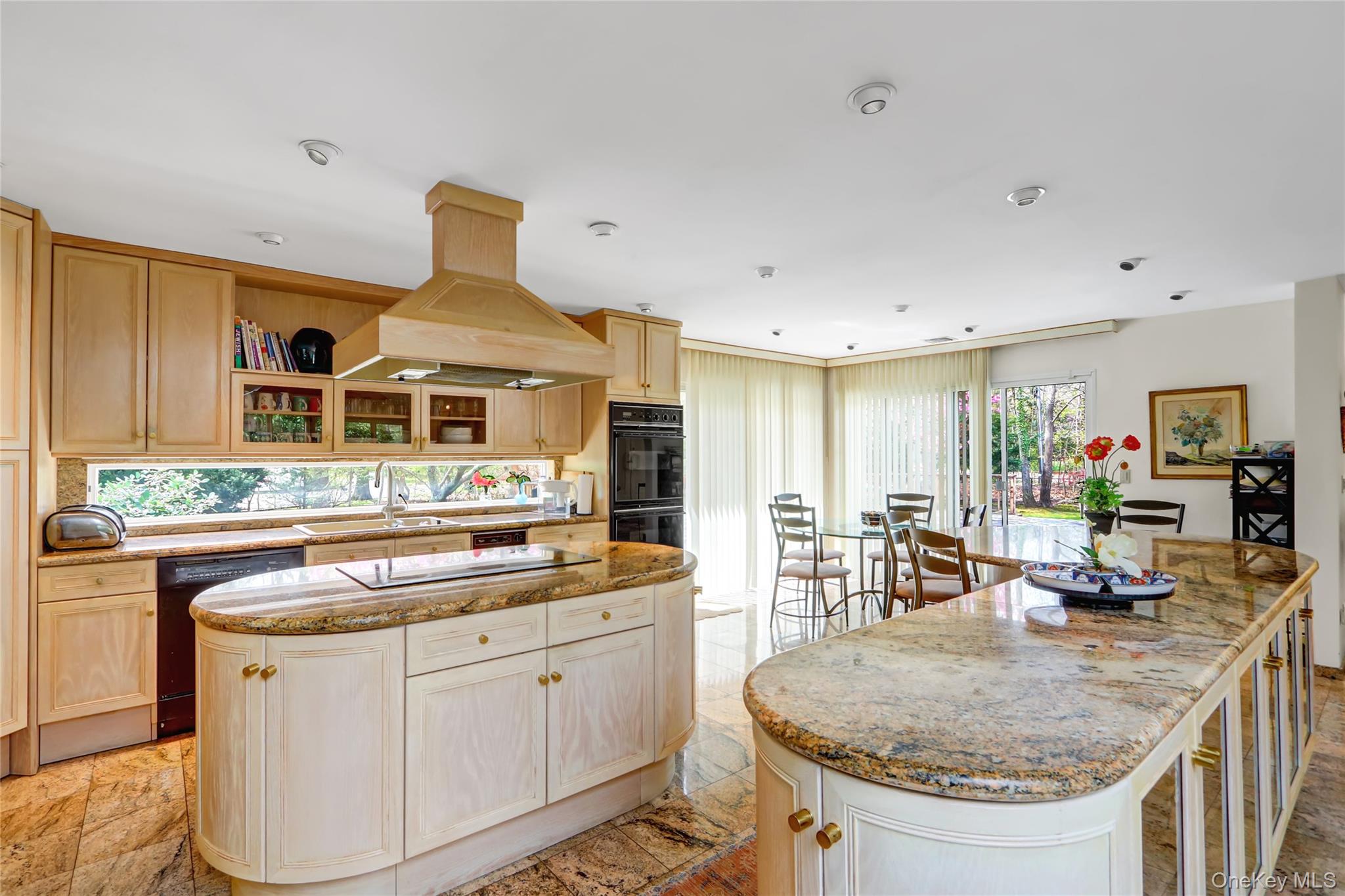 #9 photo, 4 Old Homestead Road, サフォーク郡 Port Jefferson , NY 11777