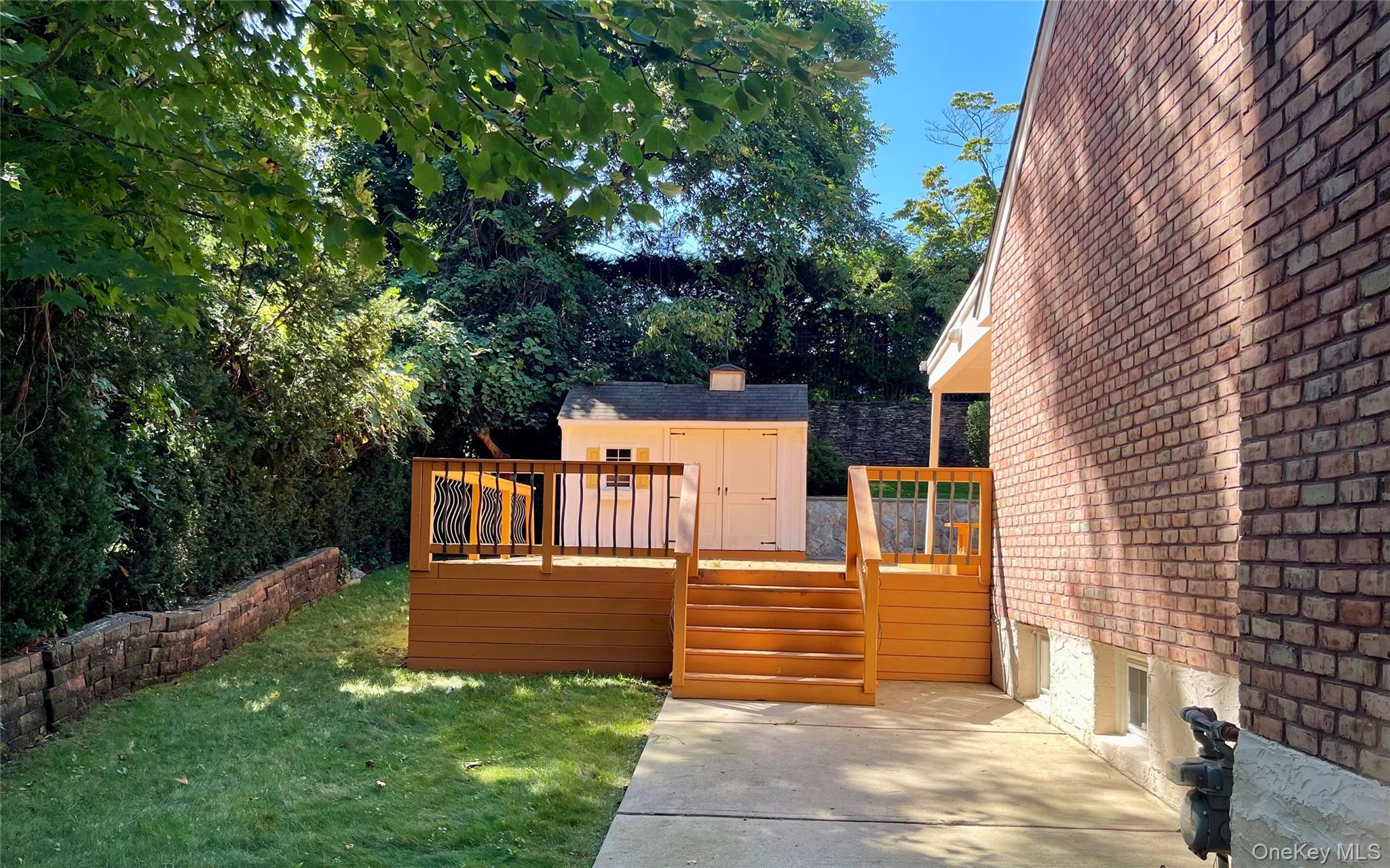 #5 photo, 39 Oakdale Road, ナッソー郡 Roslyn Heights , NY 11577