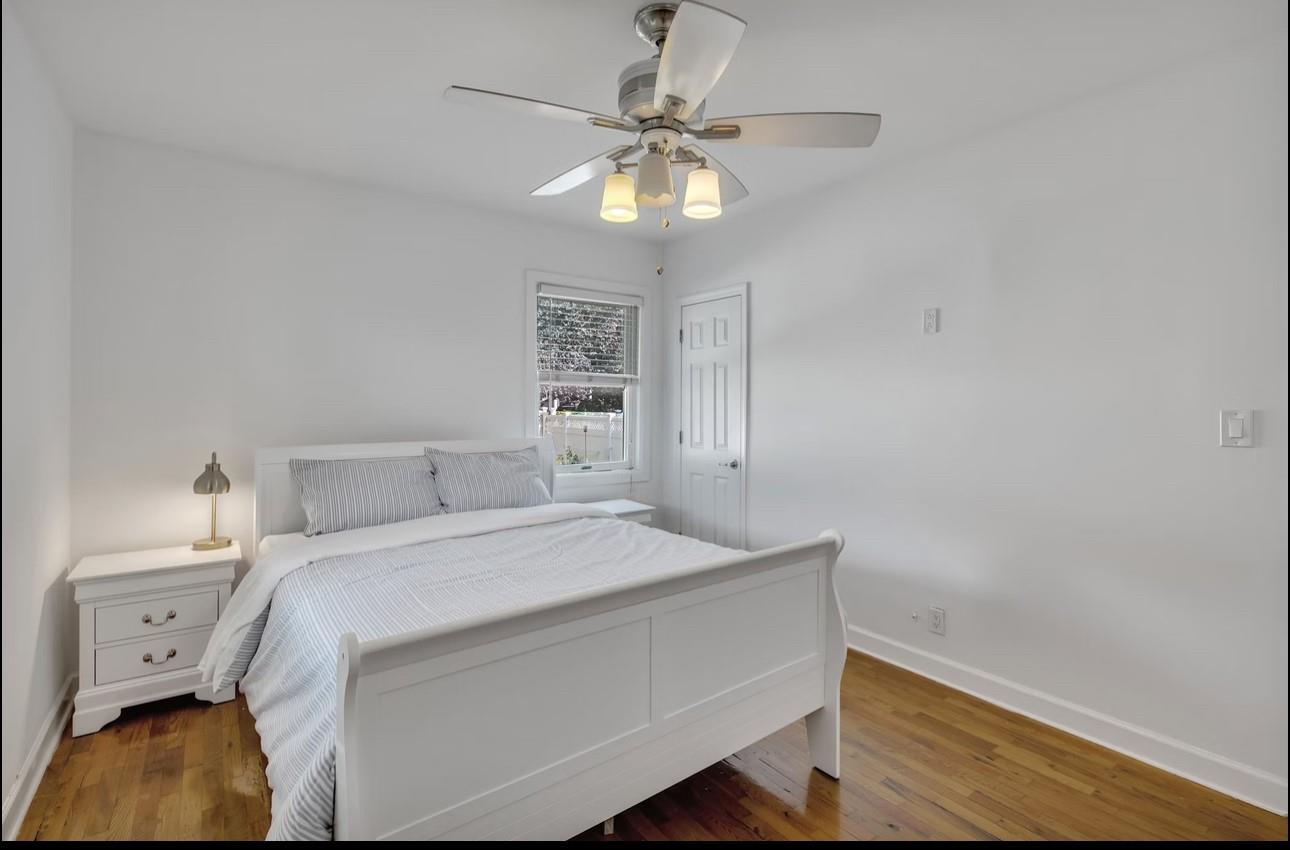 #11 photo, 556 N 12 Street, New Hyde Park , NY 11040