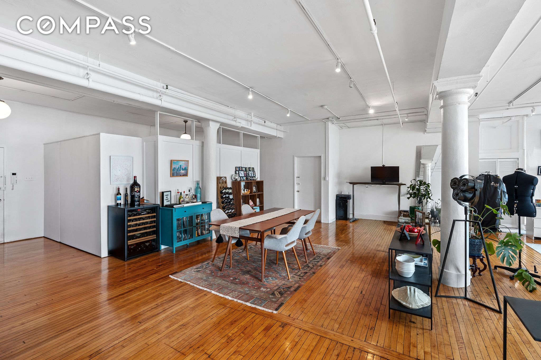 #16 photo, 565 Broadway, SoHo , NY 10012