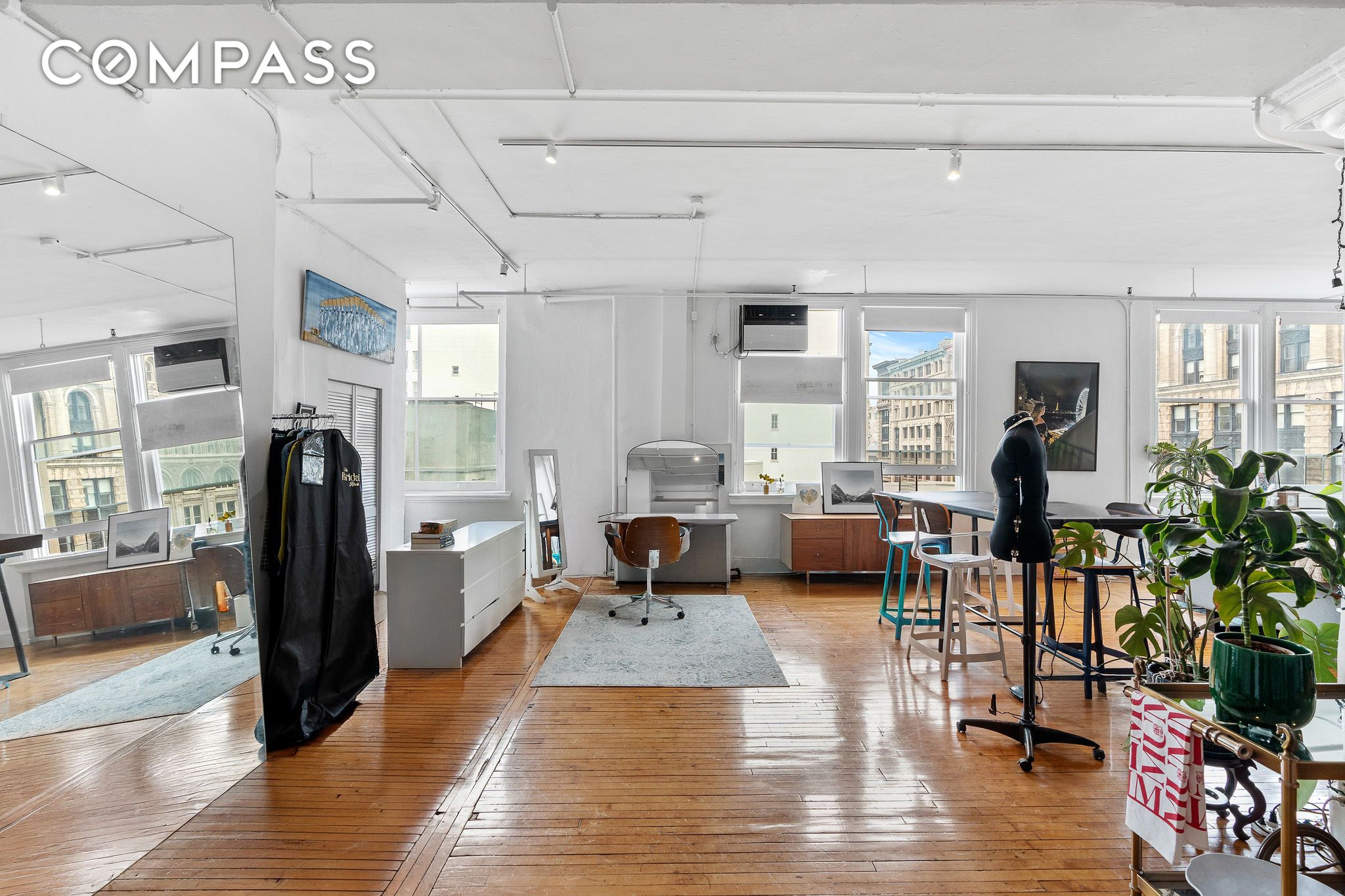 #18 photo, 565 Broadway, SoHo , NY 10012