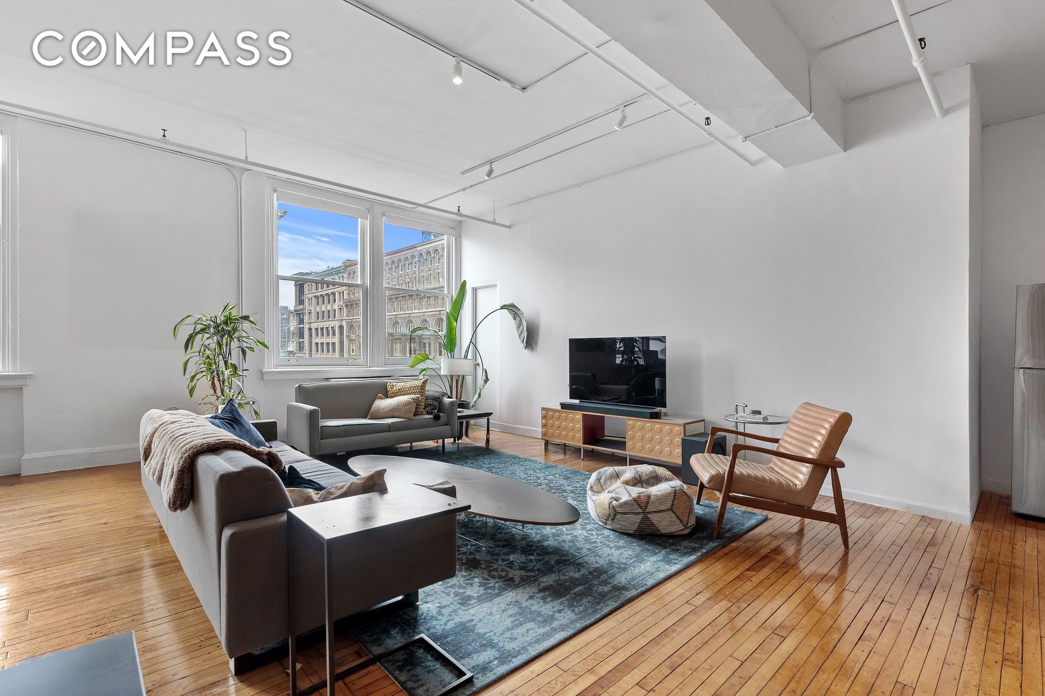 #9 photo, 565 Broadway, SoHo , NY 10012