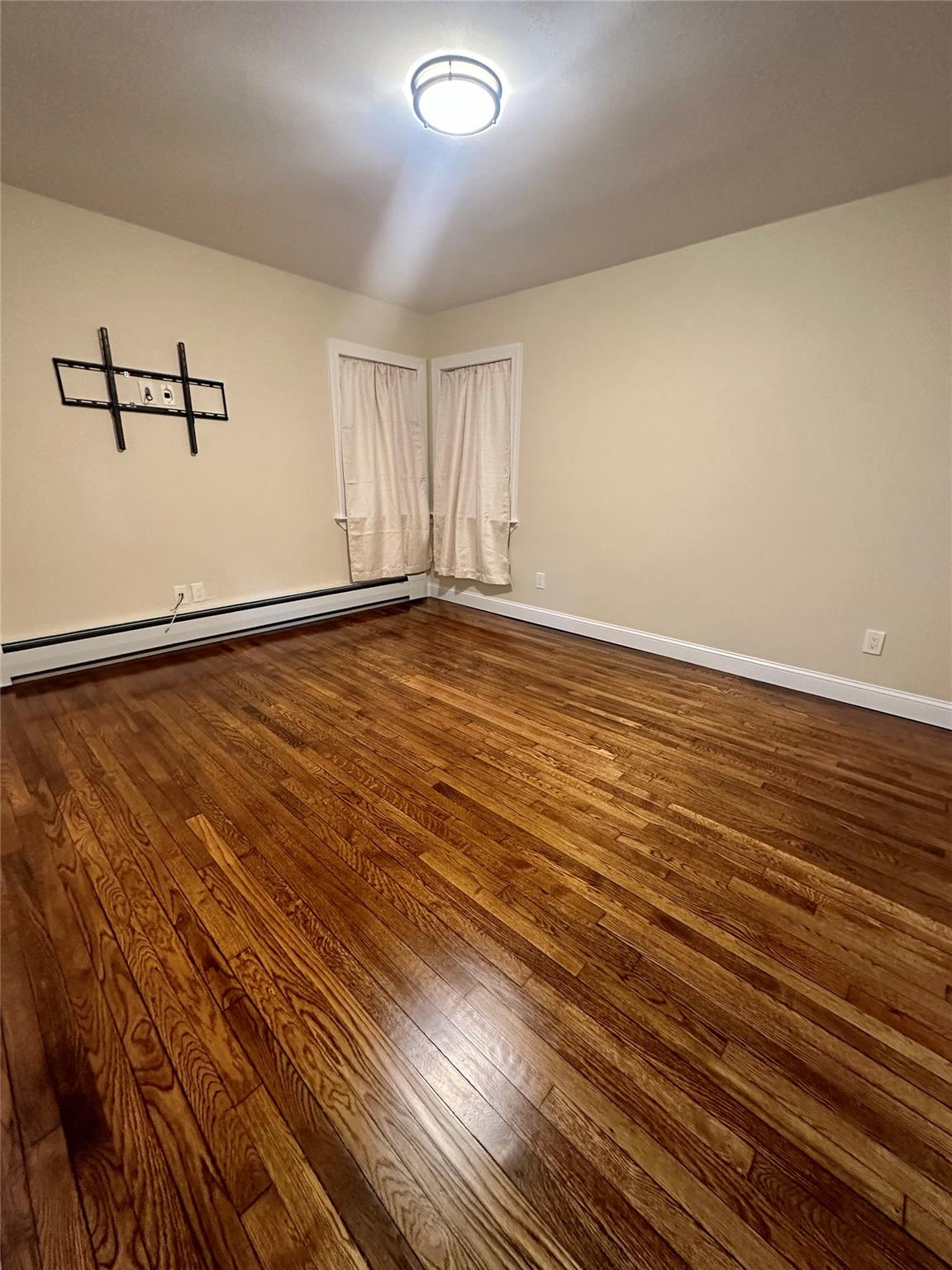 #6 photo, 67 W Marshall Street, Hempstead , NY 11550