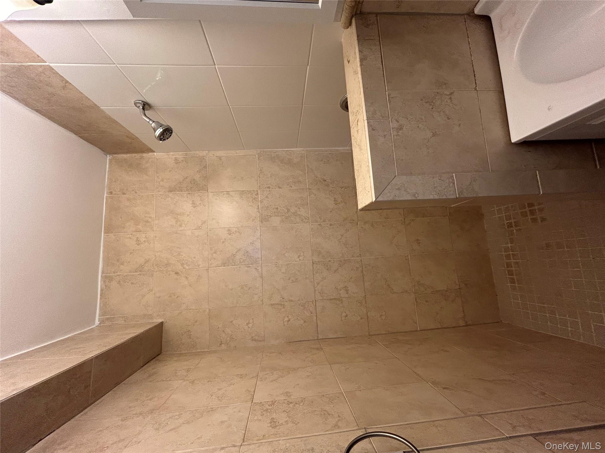 #15 photo, 470 N Broadway, Yonkers , NY 10701