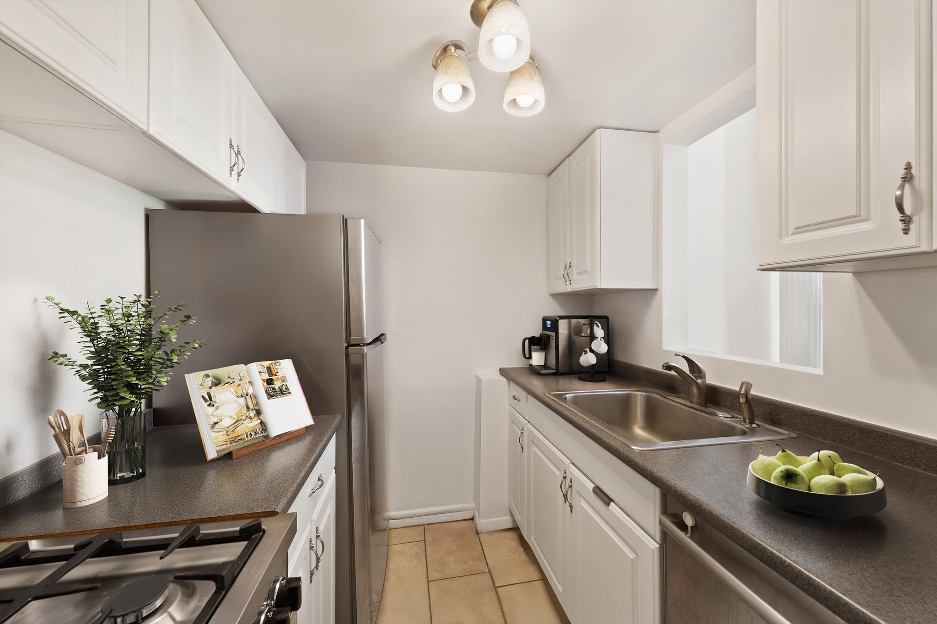 #5 photo, 67 E 11TH Street, マンハッタン Greenwich Village , NY 10003