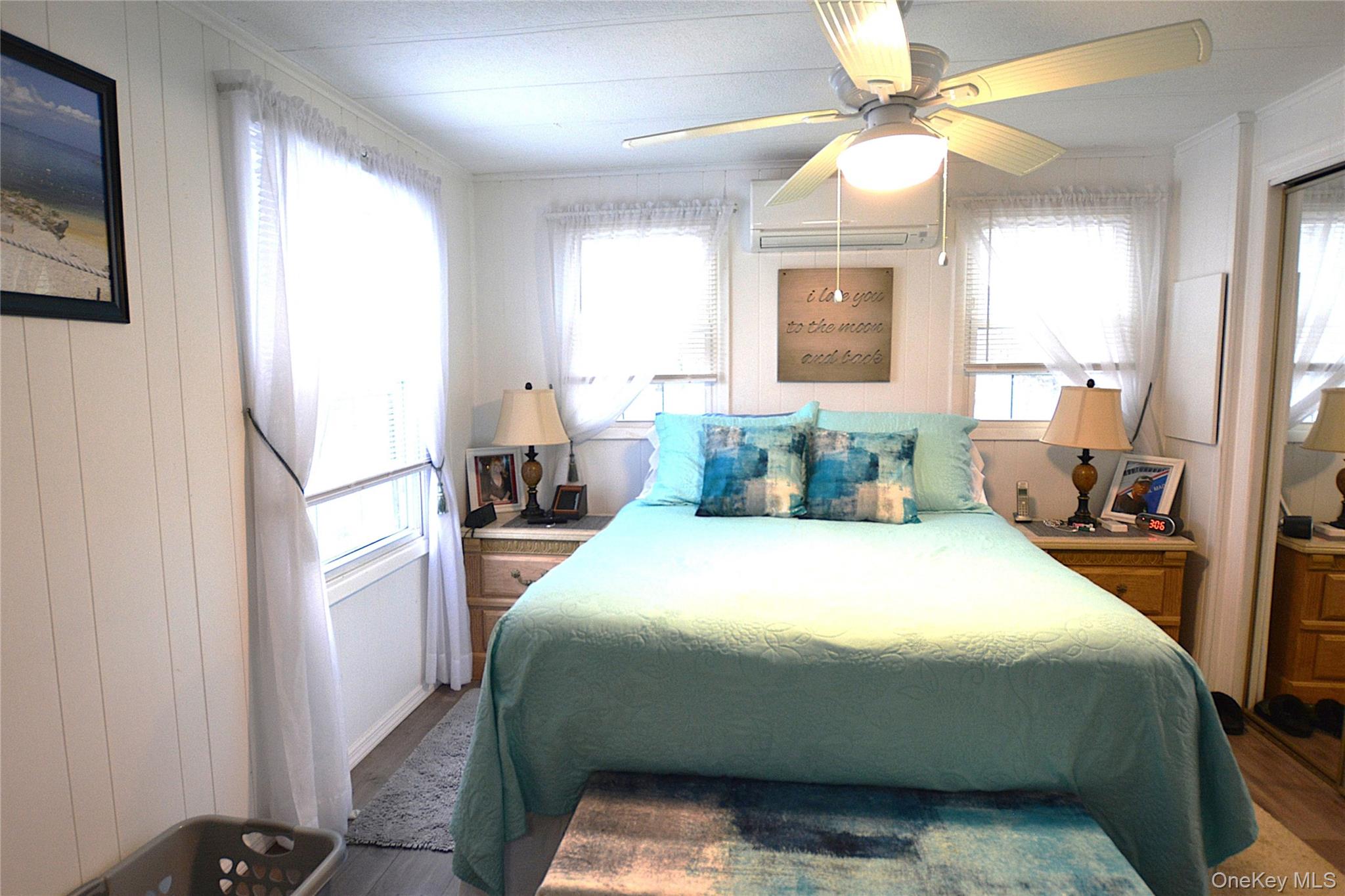 #12 photo, 77 Village Circle W, サフォーク郡 Manorville , NY 11949