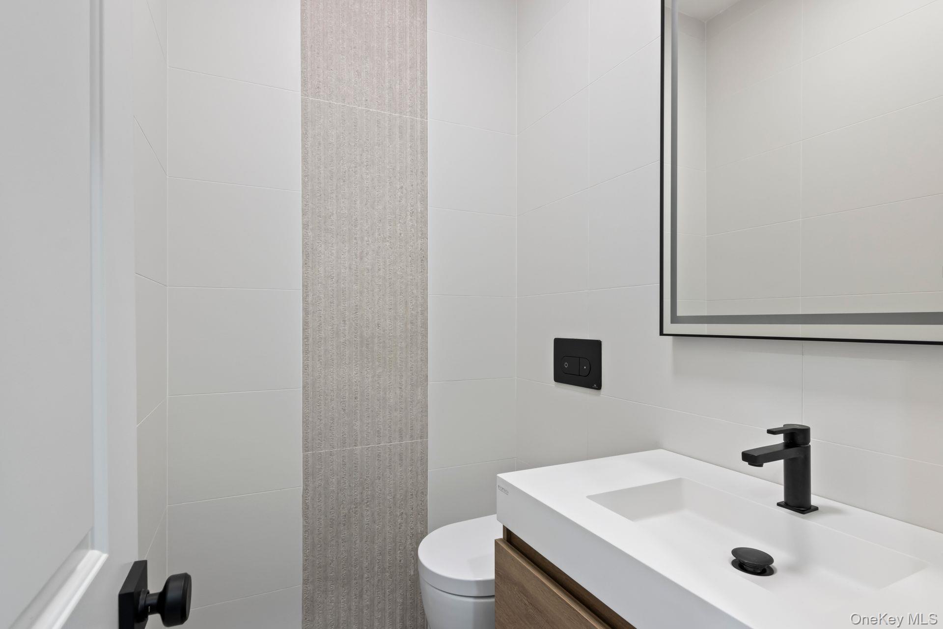 #20 photo, 79 Brookhill Lane, サフォーク郡 Huntington , NY 11743